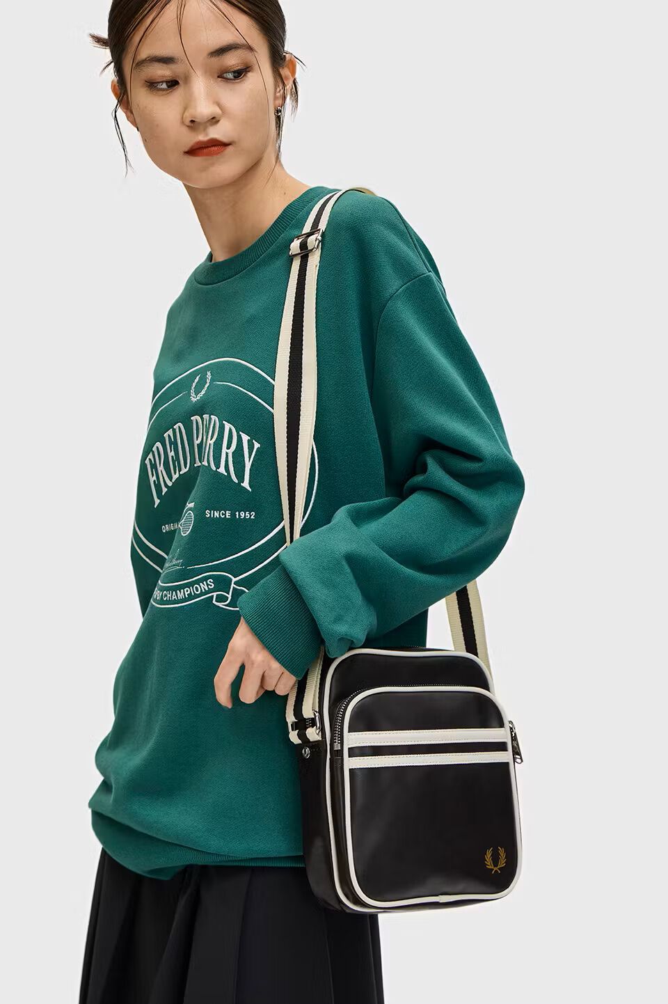 【フレッドペリー/FRED PERRY】 Classic Side Bag