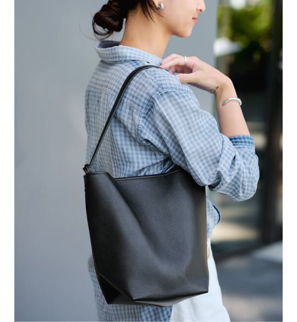 メンズファッションの一押し|【スピック＆スパン/Spick & Span】 ≪予約≫AULENTTI/オウレンティ ONE HANDLE TOTE WITH POACH