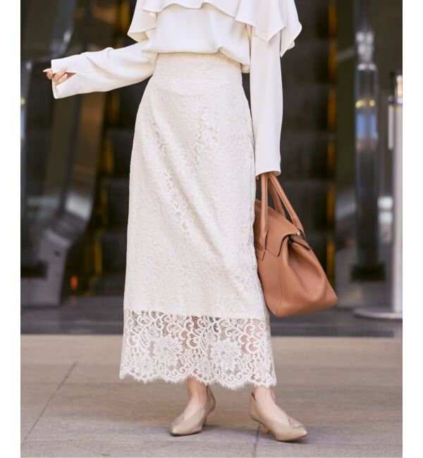 ヴァーミリオンプリント タックスイングスカート（TOMORROWLAND