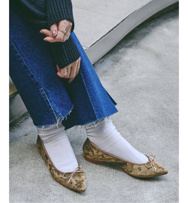 【ル　タロン/LE TALON】 《追加》ポインテッドギャザーバレエ