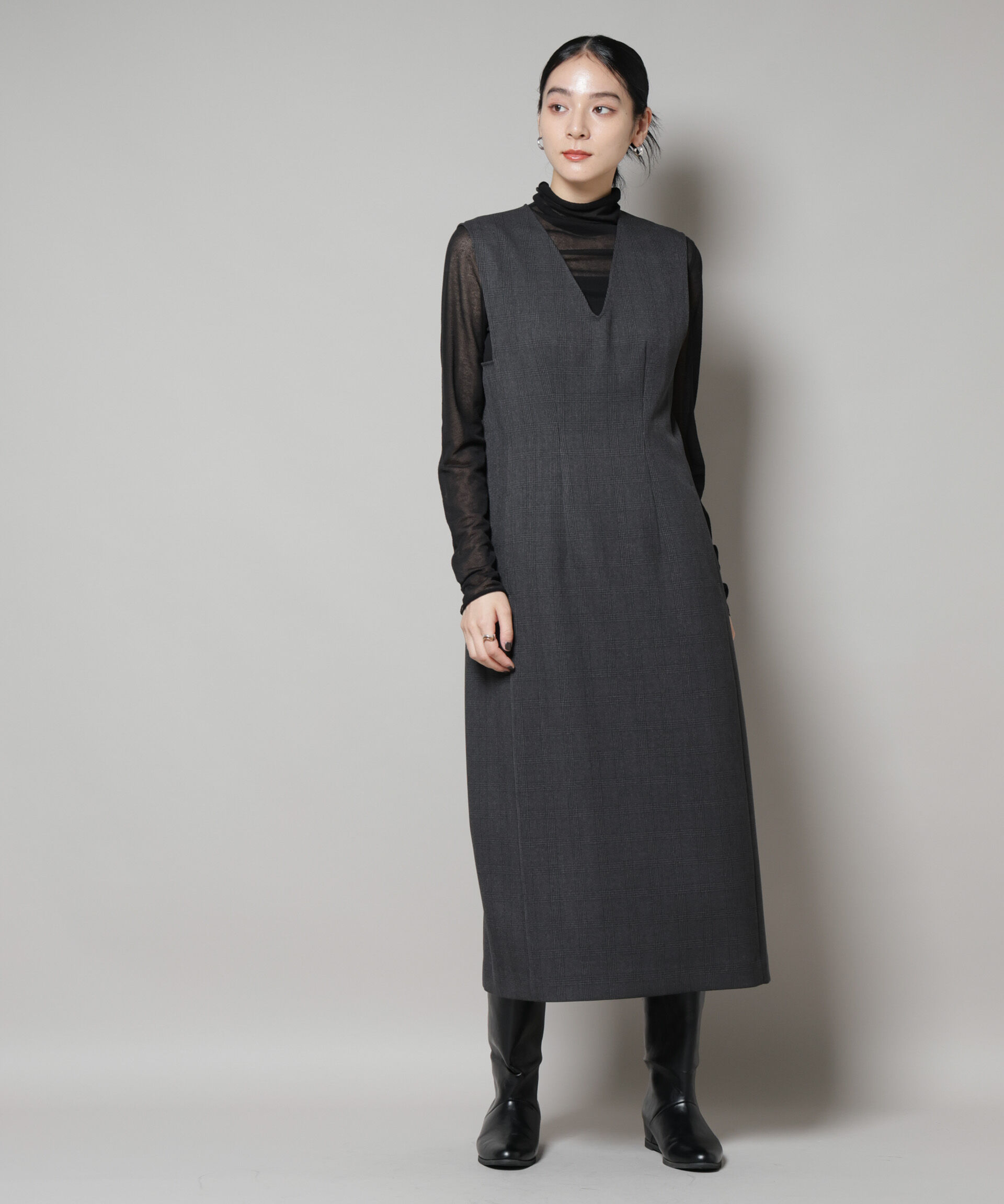 【ナノ・ユニバース/NANO universe】 ストレッチサージチェックVネックワンピース(セットアップ可)