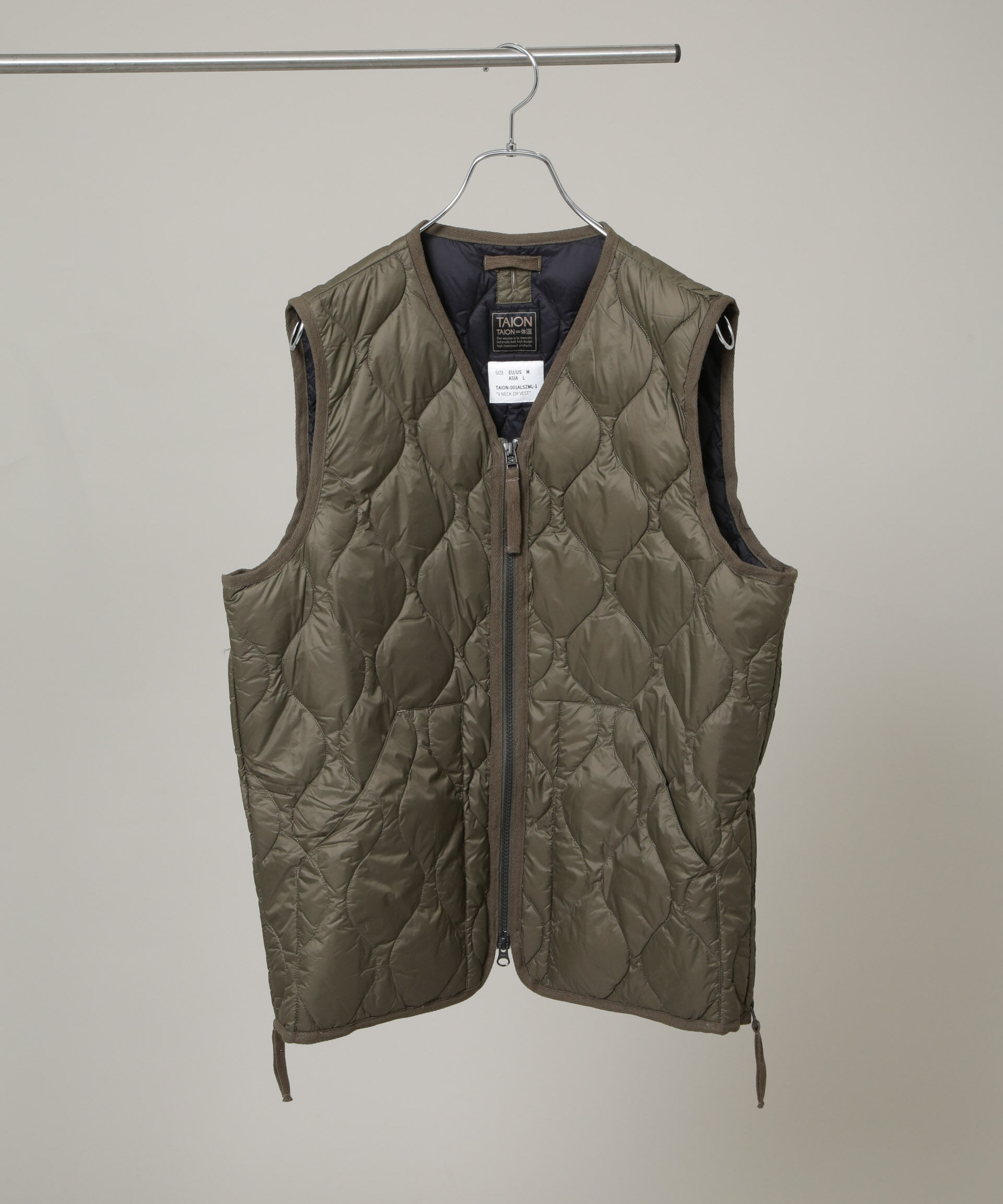 メンズファッションオススメ|【ナノ・ユニバース/NANO universe】 TAION/MILITARY V NECK W-ZIP DOWN VT