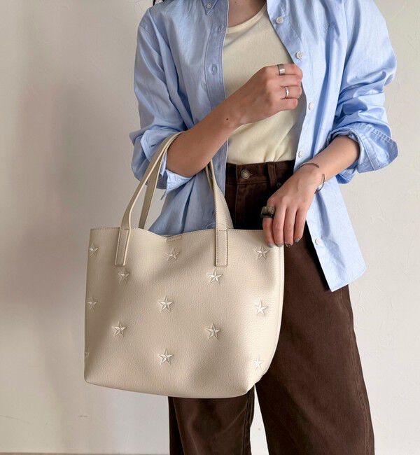 【フレディアンドグロスター/FREDY&GLOSTER】 星刺しゅうフェイクレザートートバッグ