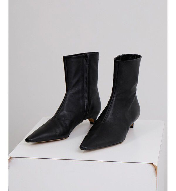 【サロン　アダム　エ　ロペ/SALON adam et rope’】 【W S（ドゥーブル）】ポインテッドトゥ レザーヒールショートブーツ