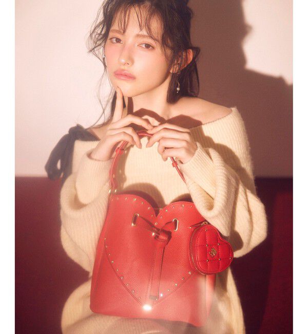 【ビス/VIS】 ラインストーン＆スタッズハートカットバッグ