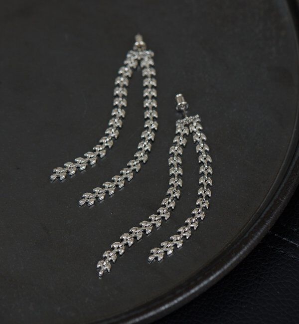 【ガリャルダガランテ/GALLARDAGALANTE】 レーンスイングピアス