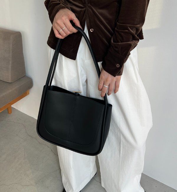 【カプリシュ　レマージュ/CAPRICIEUX LE'MAGE】 トリミングトートバッグ