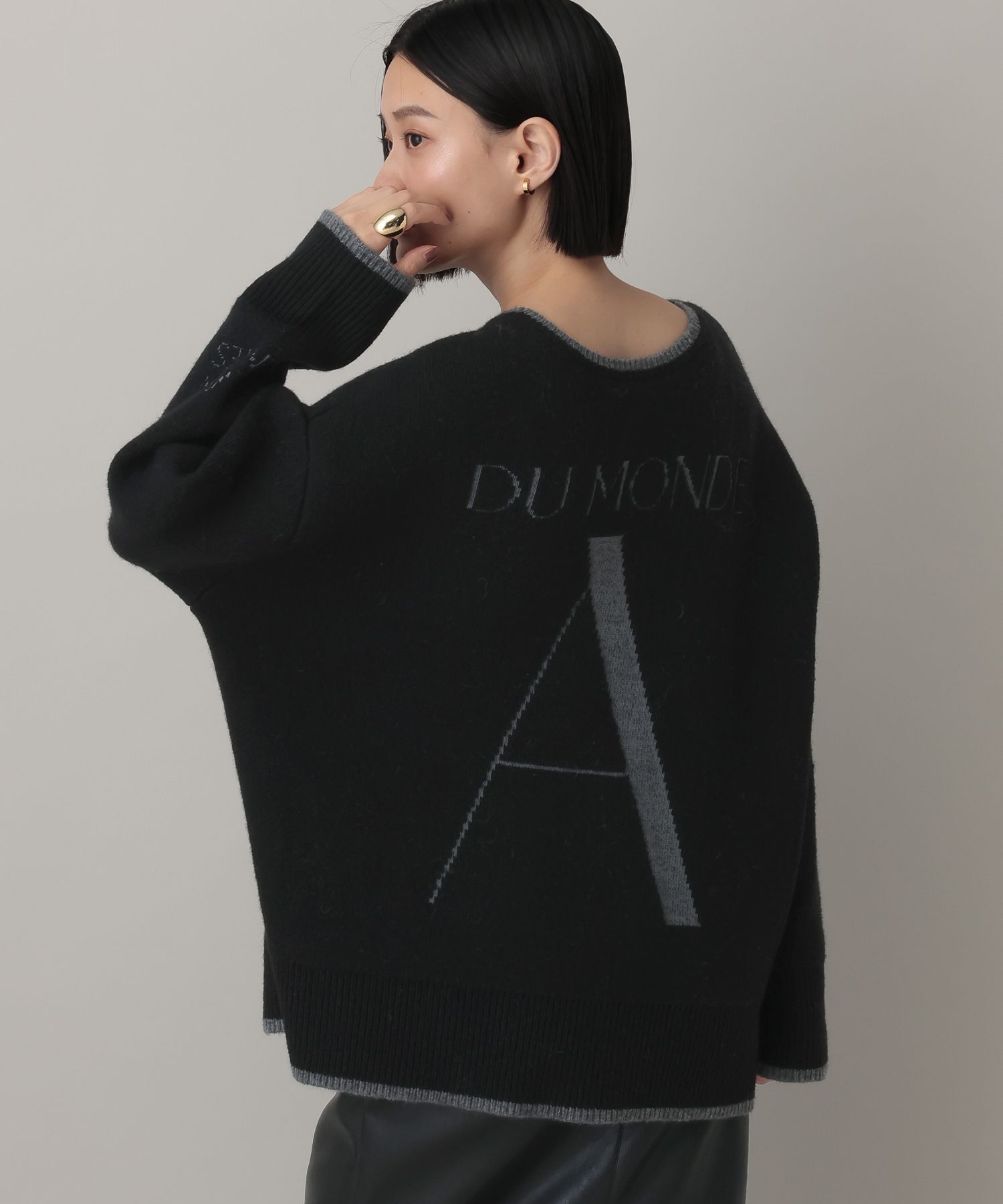 【アパートバイ/A part by】 【前後2WAY】ロゴニットプルオーバー