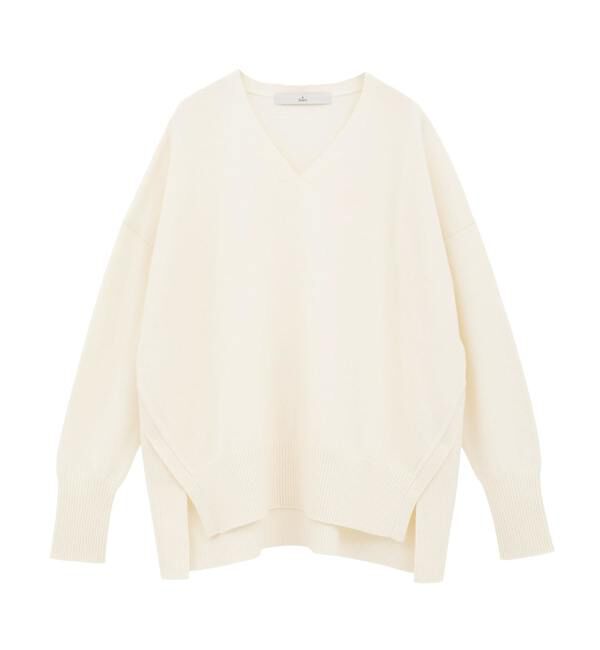 【ティアラ/TIARA】 Vネックデザインスリットニット