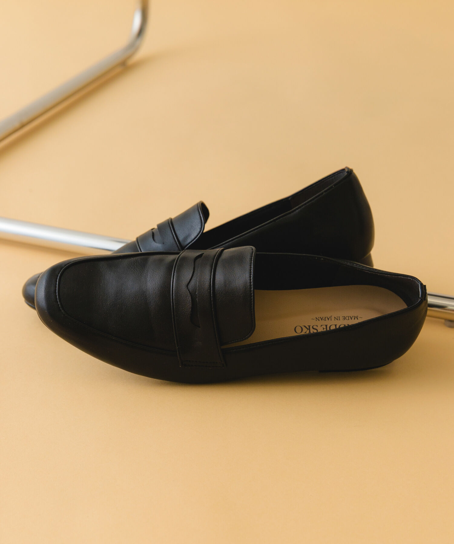 美品 SLOBE IENA ソフトローファー 23.5 25ss スリッポン 黒 SLOBE