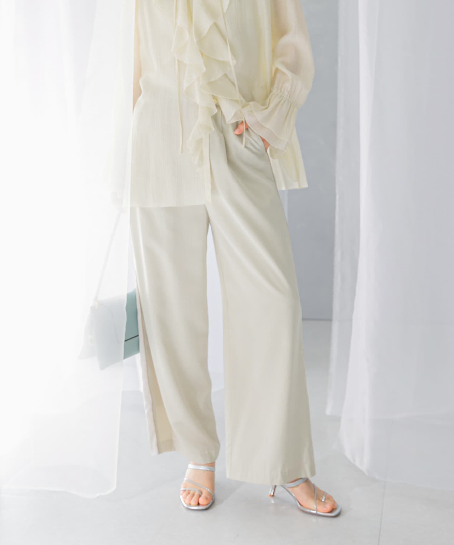 【アーバンリサーチ/URBAN RESEARCH】 イージーラインパンツ