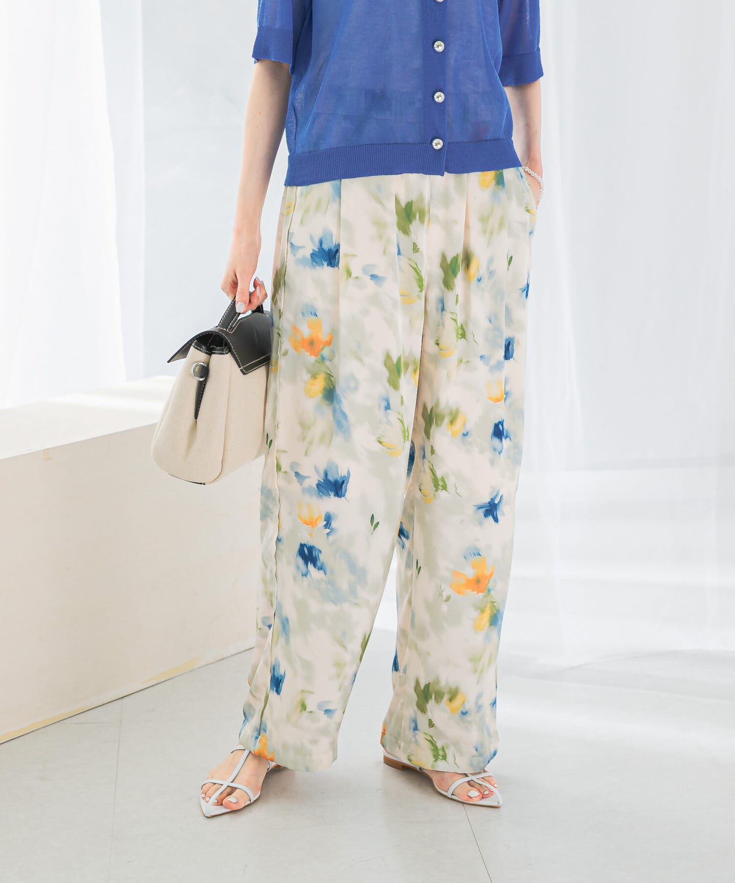 【アーバンリサーチ/URBAN RESEARCH】 フラワープリントイージーパンツ