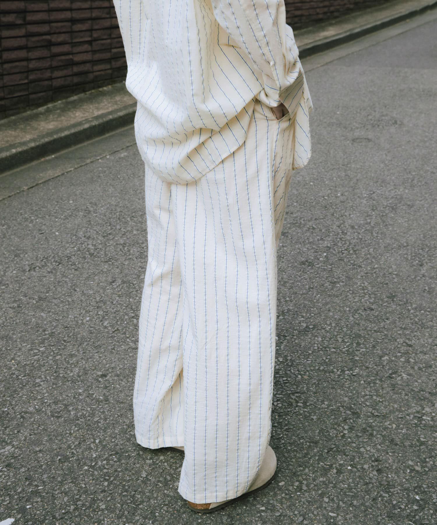 【アーバンリサーチ/URBAN RESEARCH】 new basic インドコットンサッカーストライプパンツ