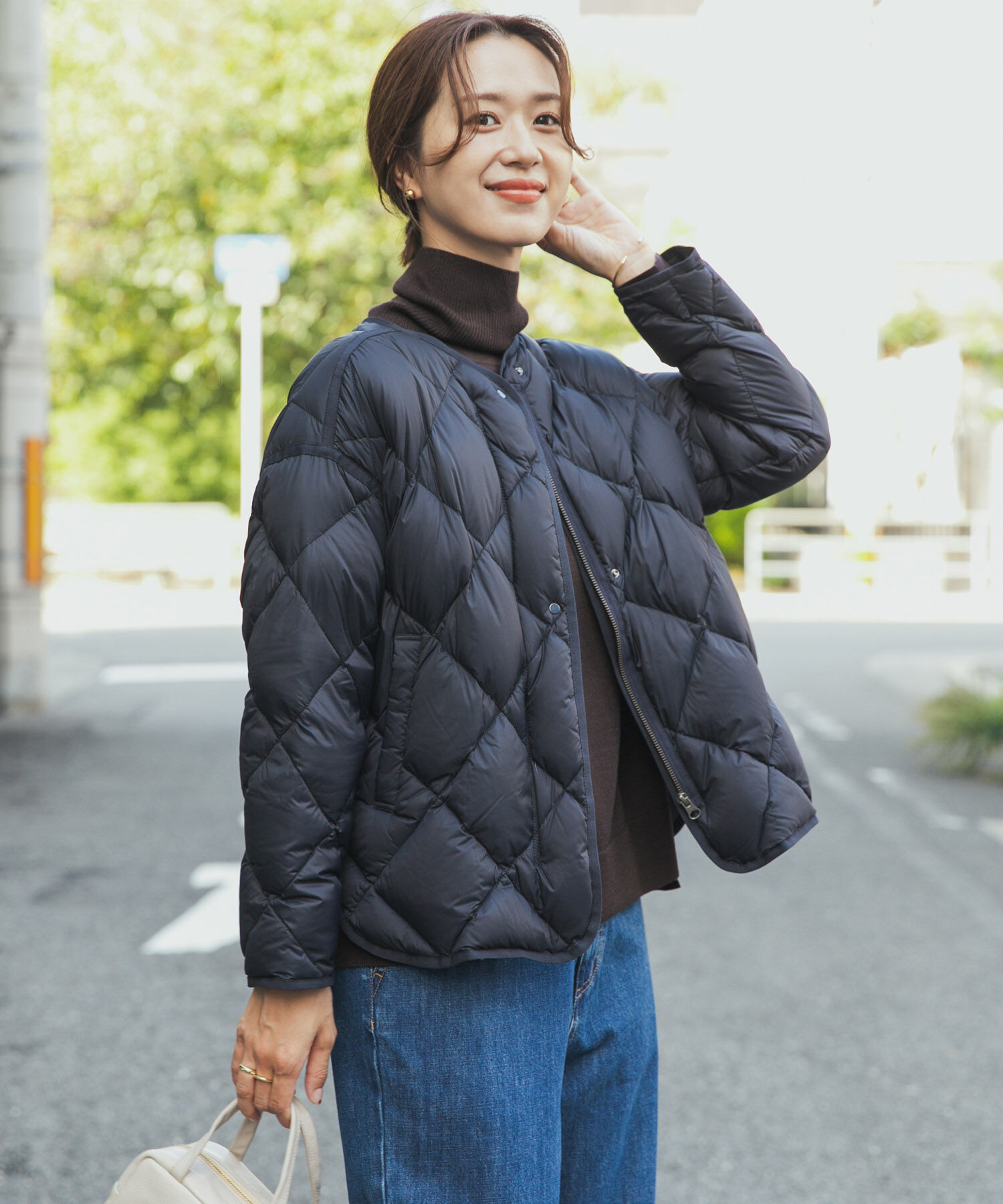 AudreyandJohnWadシレーキルティングスタンドカラーダウンブルゾン 楽天市場】【Audrey and John Wad】シレーキルティングスタンドカラー