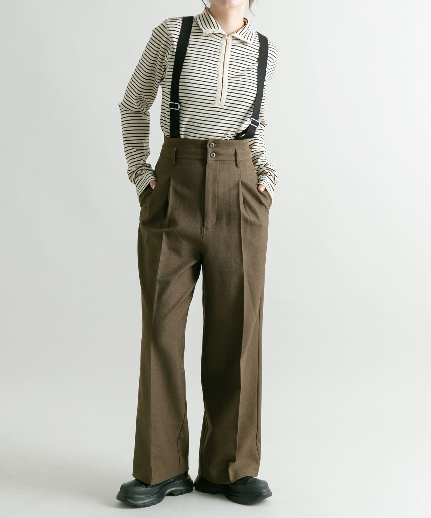 【ケービーエフ/KBF】 ハイウエストサスペンダーパンツ