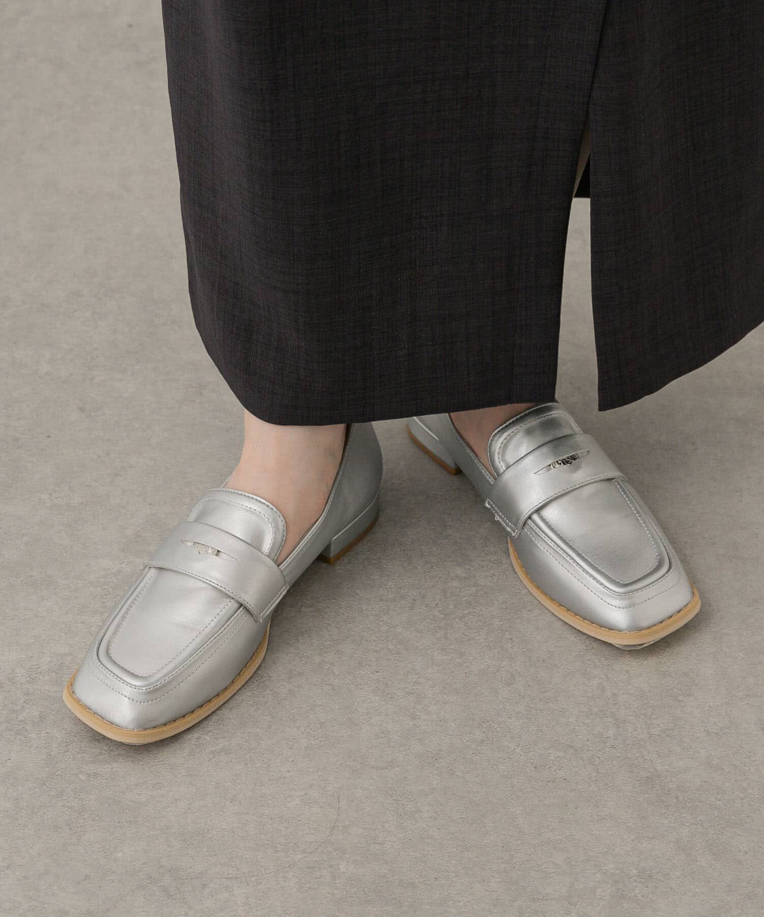 【センスオブプレイス　バイ　アーバンリサーチ/SENSE OF PLACE by URBAN RESEARCH】 コインローファー