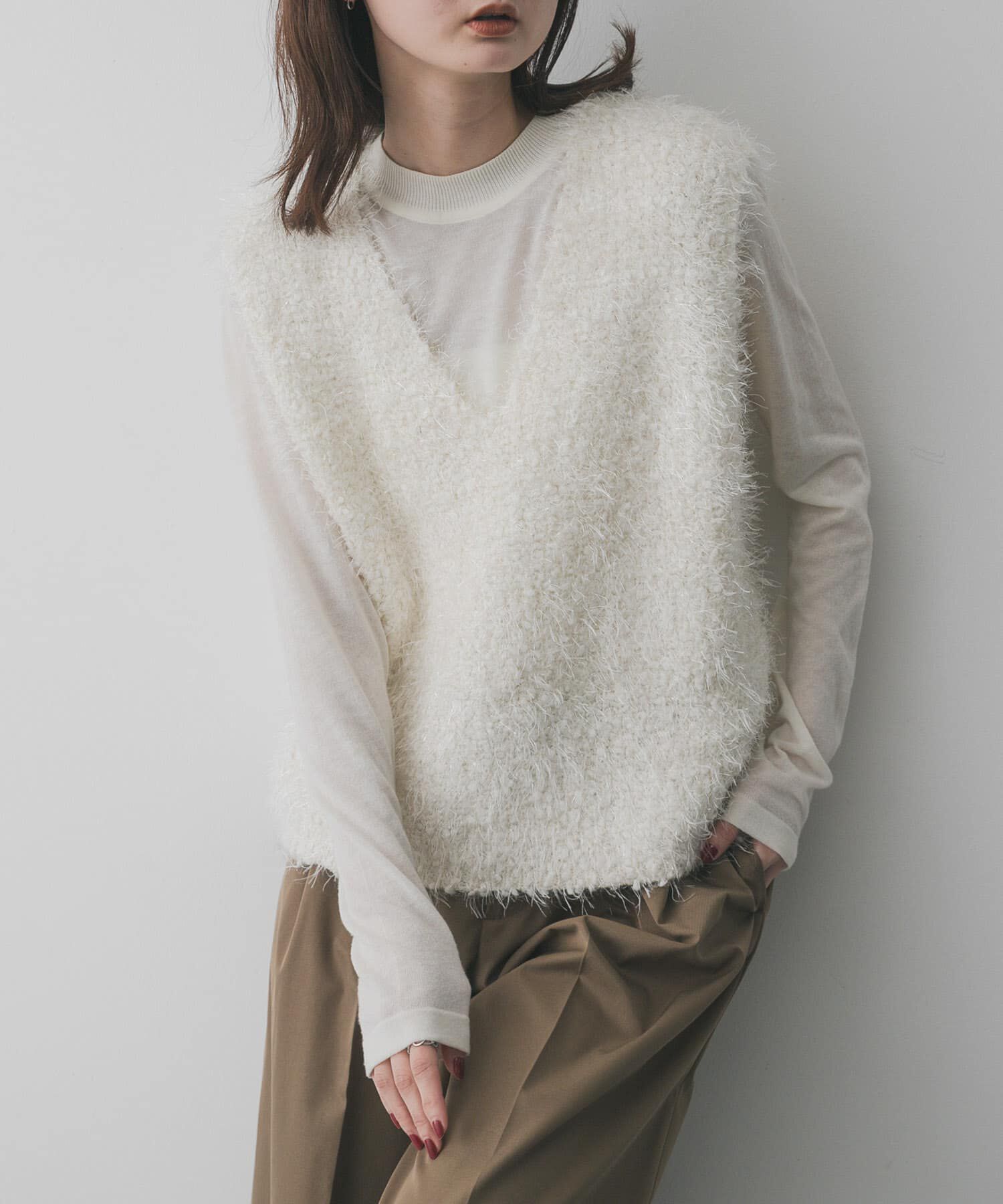 メッシュベロアエンブロイダリー ラッフルカフスブラウス（Ballsey