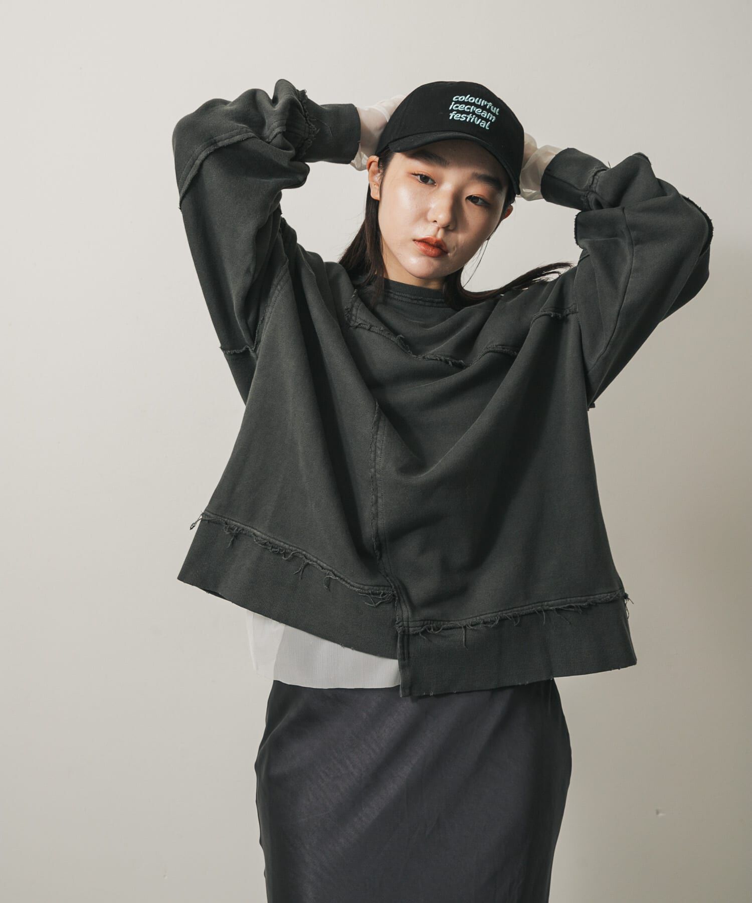 【センスオブプレイス　バイ　アーバンリサーチ/SENSE OF PLACE by URBAN RESEARCH】 キリカエピグメントルーズスウェット