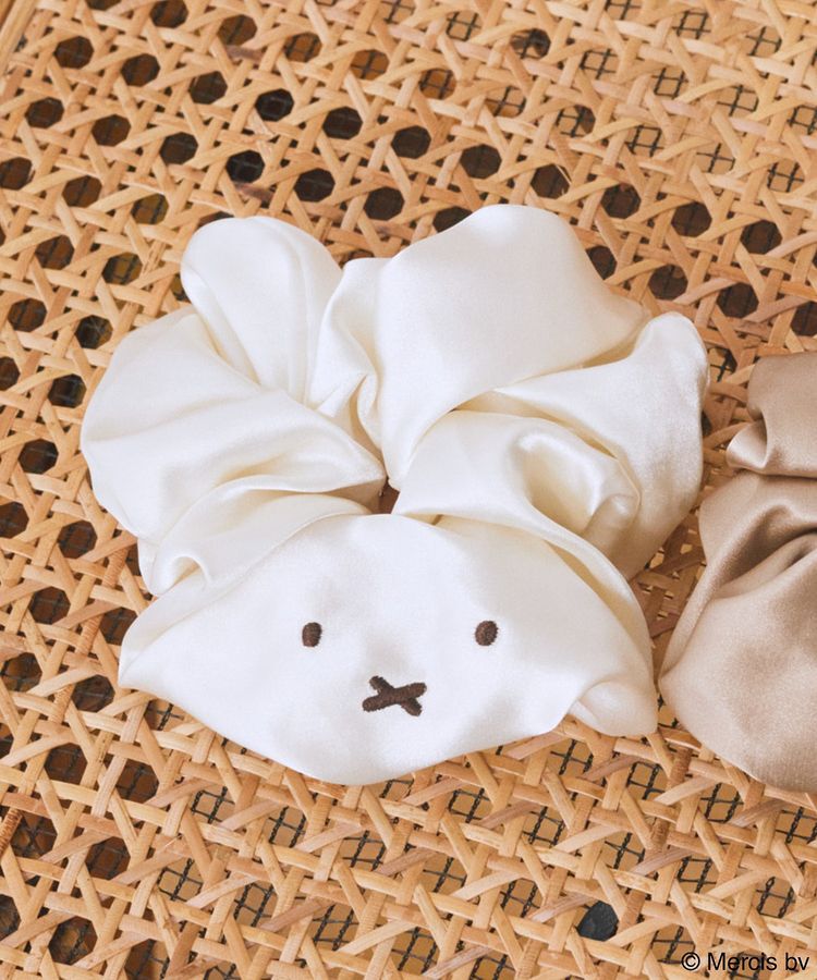 人気ファッションメンズ|【アースミュージックアンドエコロジー/earth music&ecology】 miffy/earth フェイス刺繍シュシュ