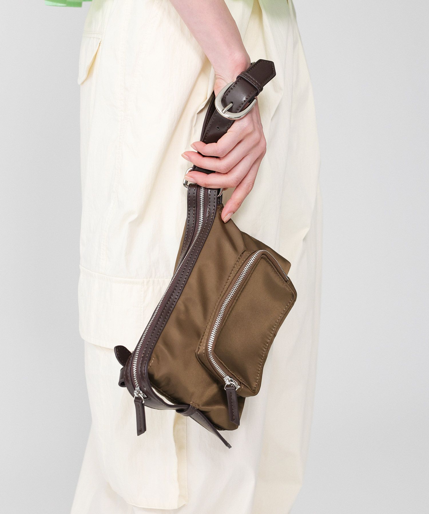 【バビロン/BABYLONE】 【LE VERNIS】Combi multi pouch