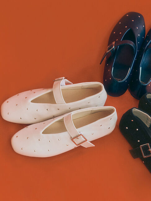 【テチチ/Te chichi】 スタッズバレエシューズ《2025autumn catalog item》