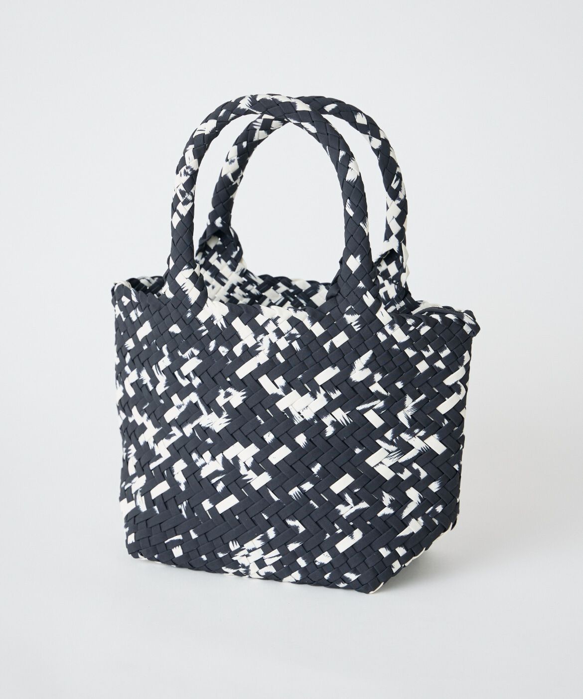 人気メンズファッション|【スーペリアクローゼット/SUPERIOR CLOSET】 《SUPERIOR CLOSET》Weaving mini bucket print バッグ《FEEL AND TASTE》