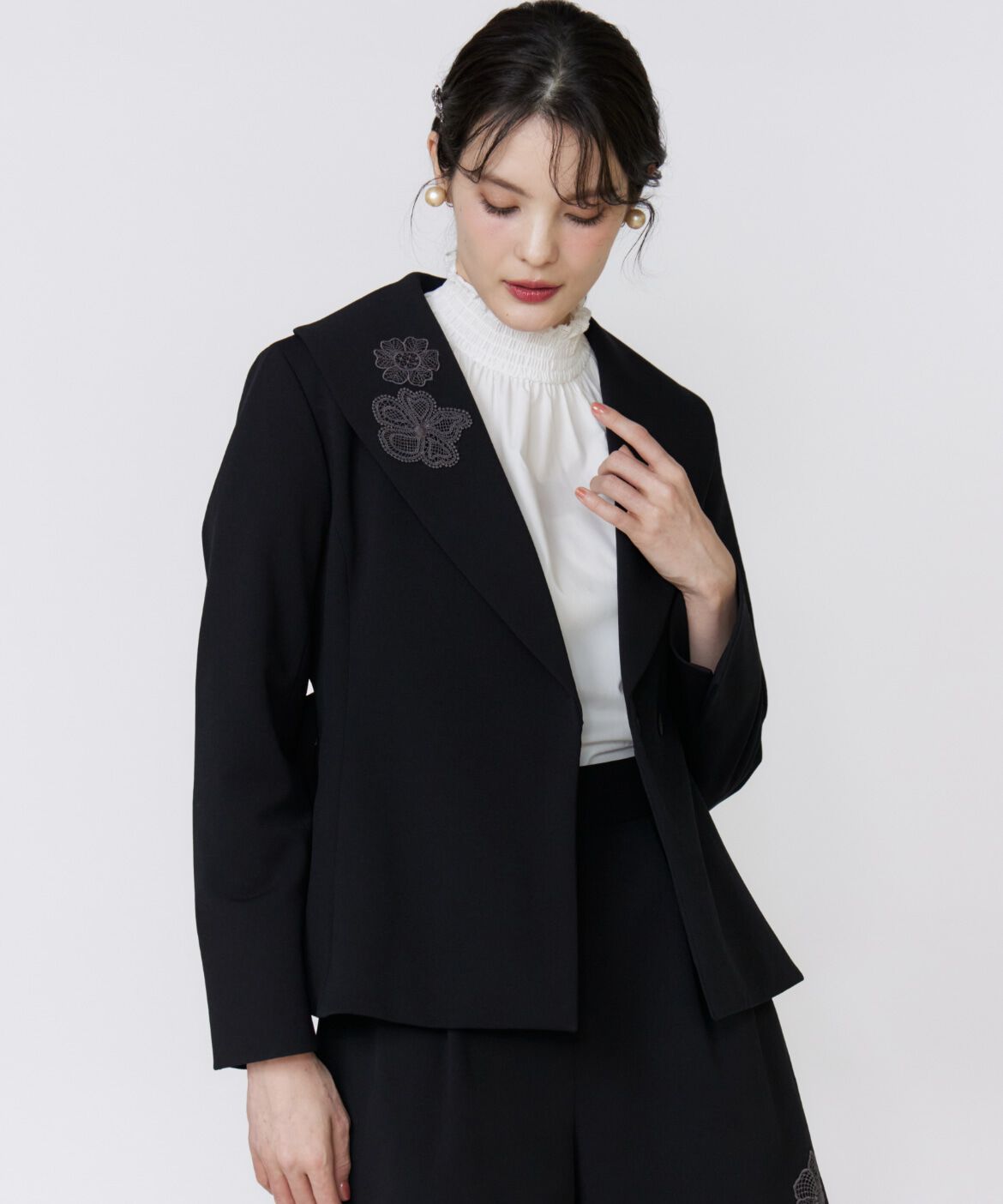 【スーペリアクローゼット/SUPERIOR CLOSET】 《フランドル45周年限定コレクション》フラワーモチーフジャケット 