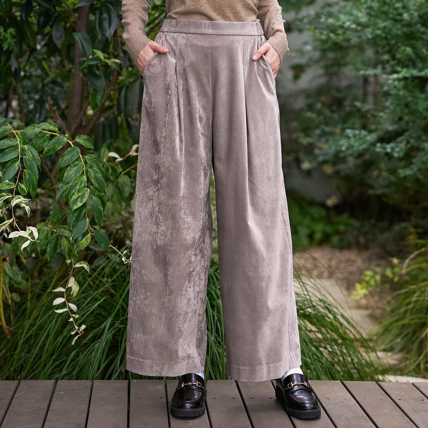 【ドレステリア/DRESSTERIOR】 ソフト別珍イージーパンツ