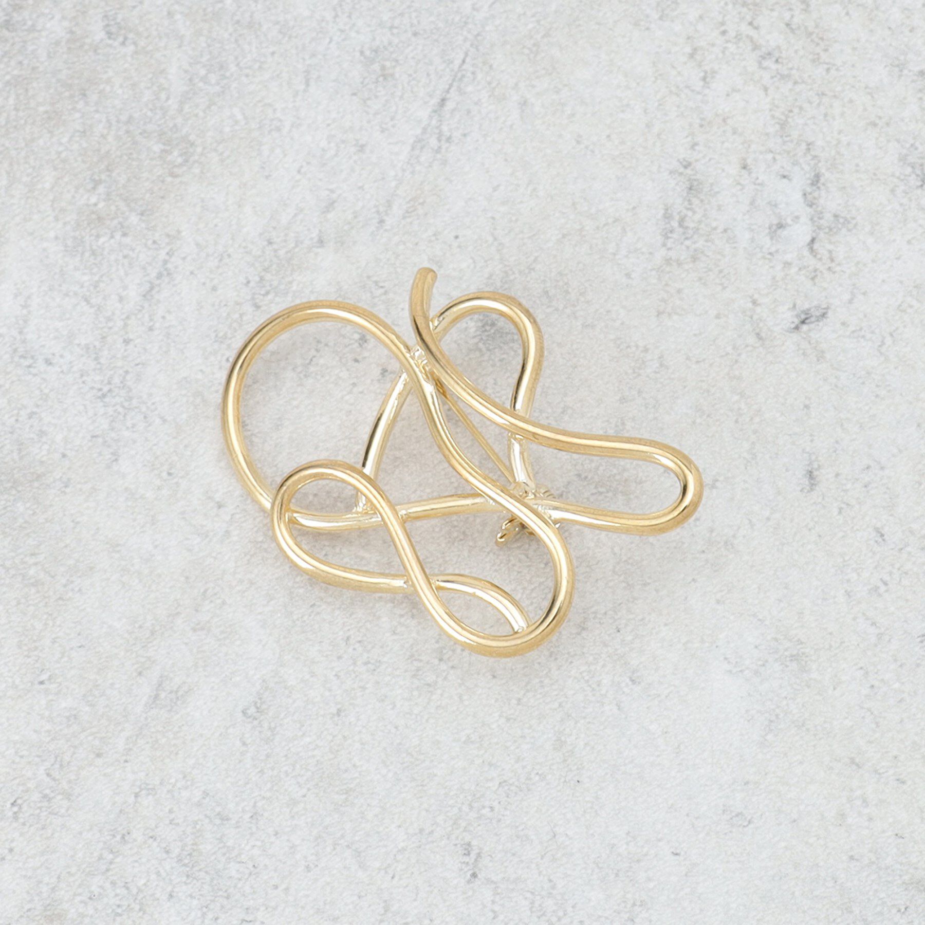 【インディヴィ/INDIVI】 【セレモニー／デイリー】ラインモチーフブローチ