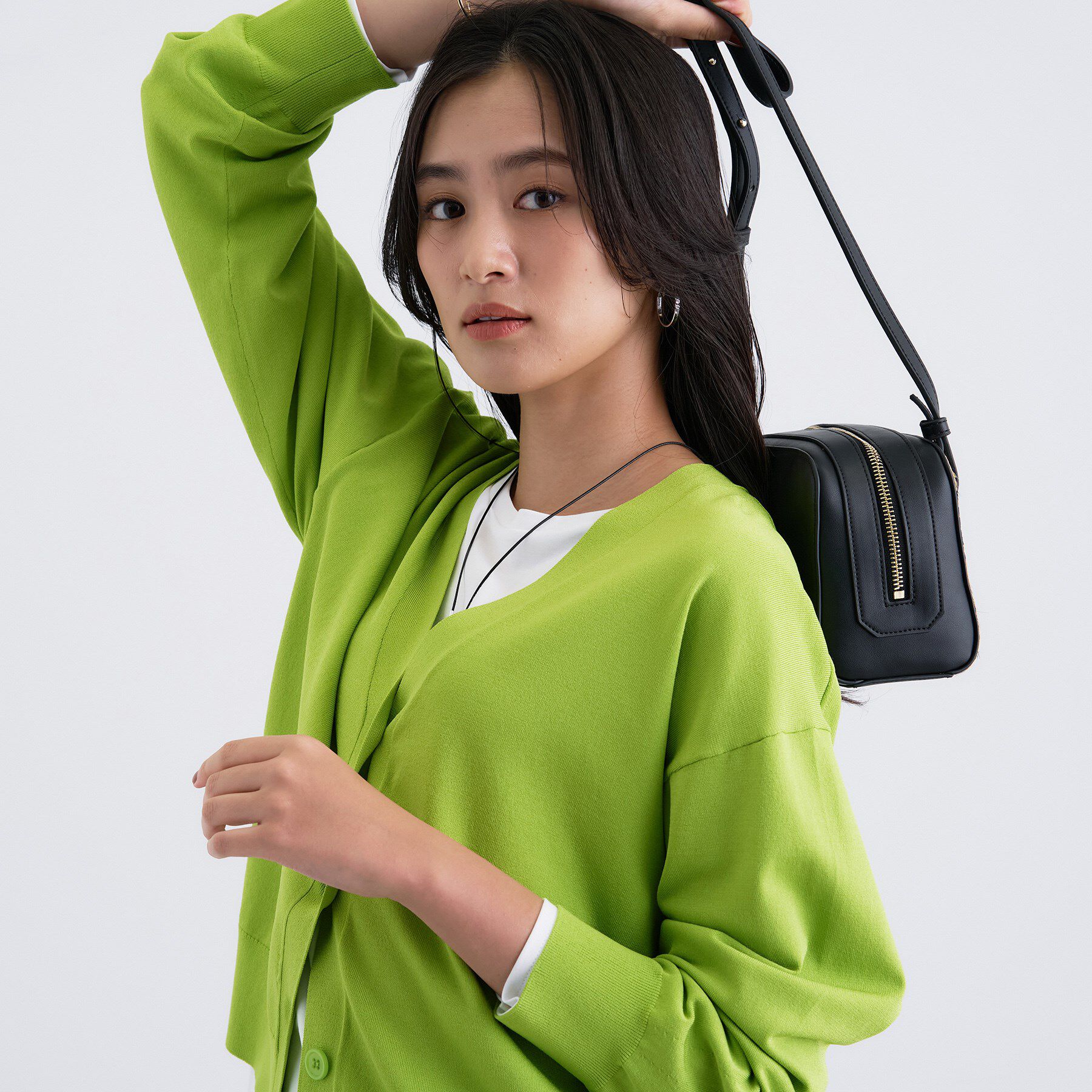 【インディヴィ/INDIVI】 Vネック ストレッチカーディガン