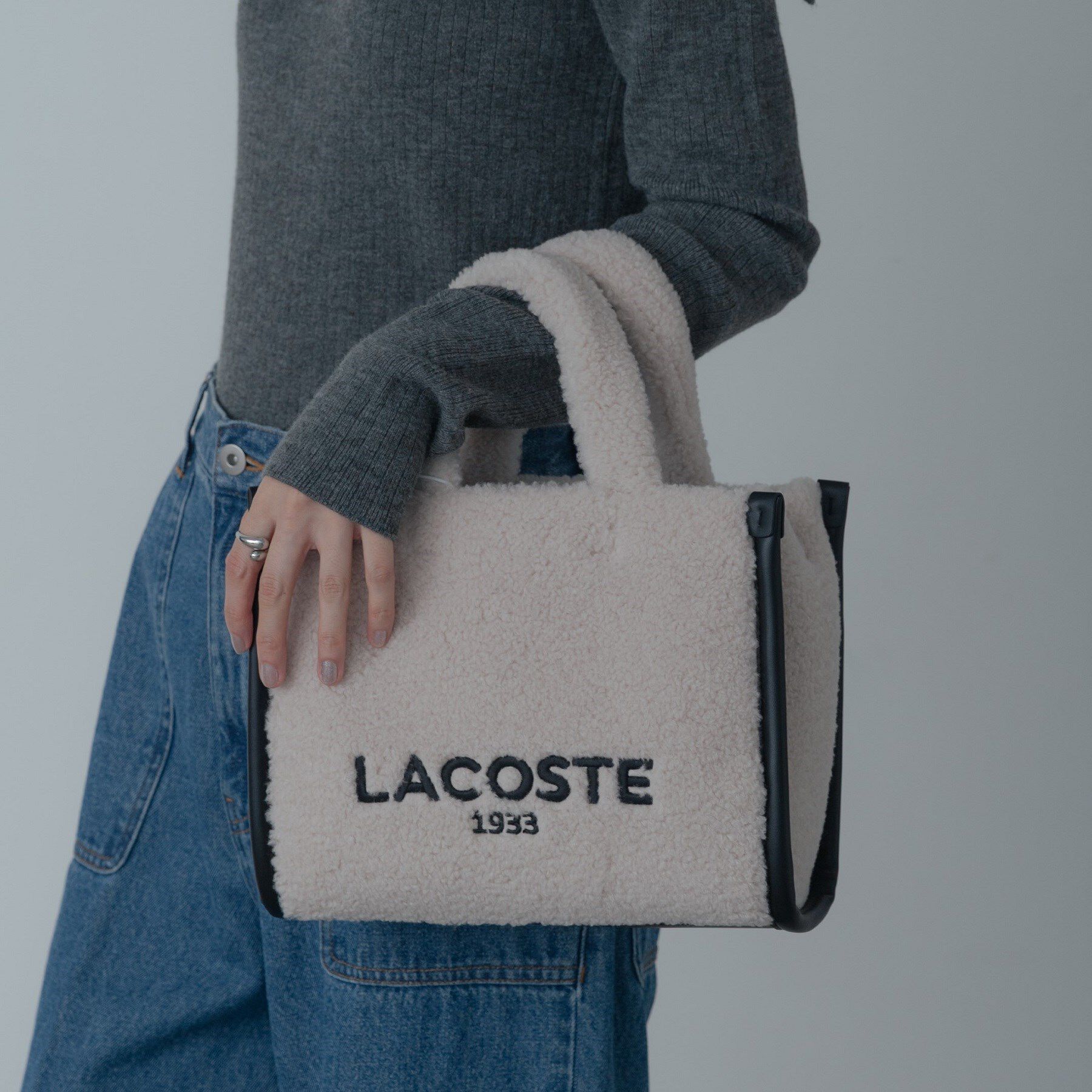 【インディヴィ/INDIVI】 【LACOSTE】ヘリテージシーズナル フェイクファーミニトートバッグ