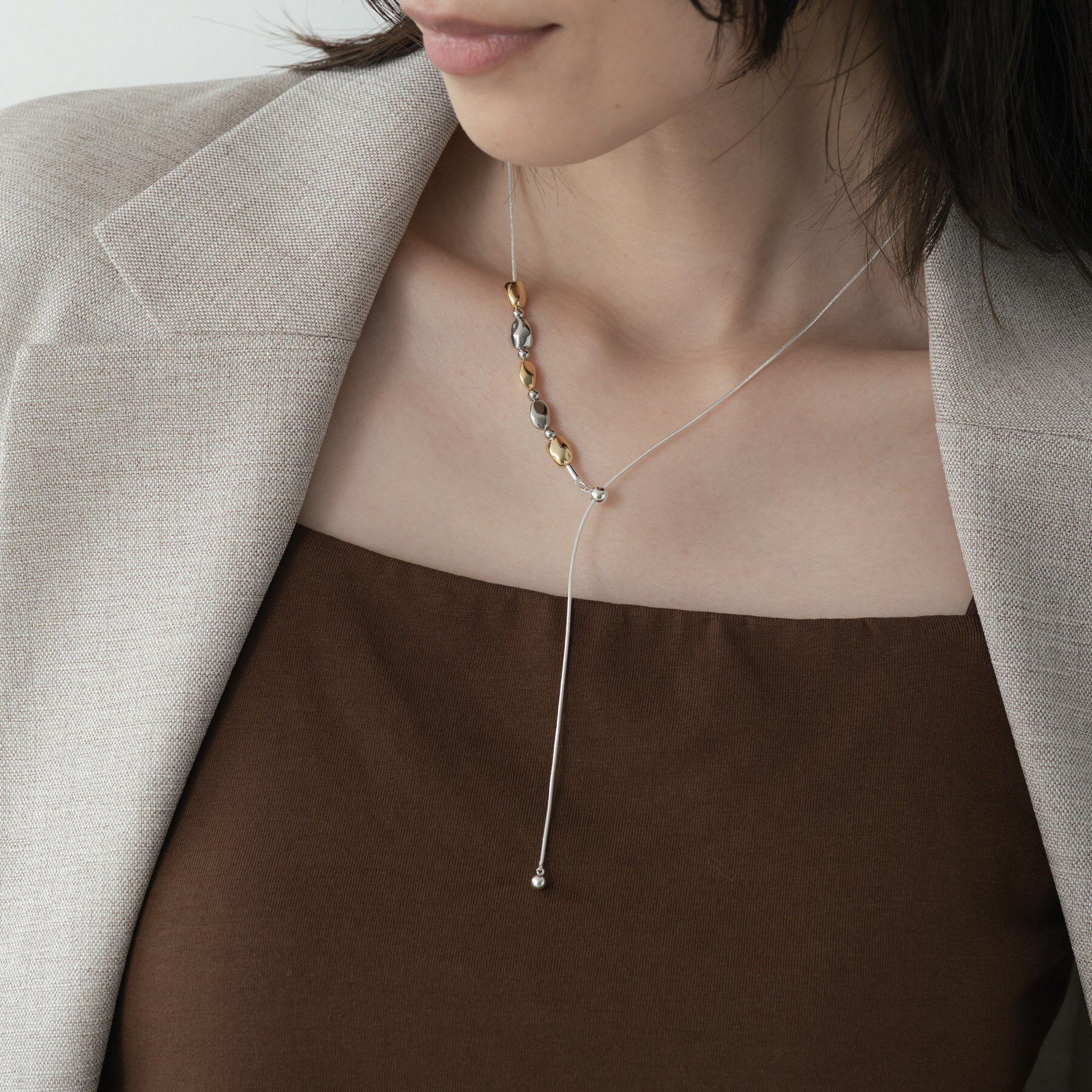 【インディヴィ/INDIVI】 ハートラインネックレス