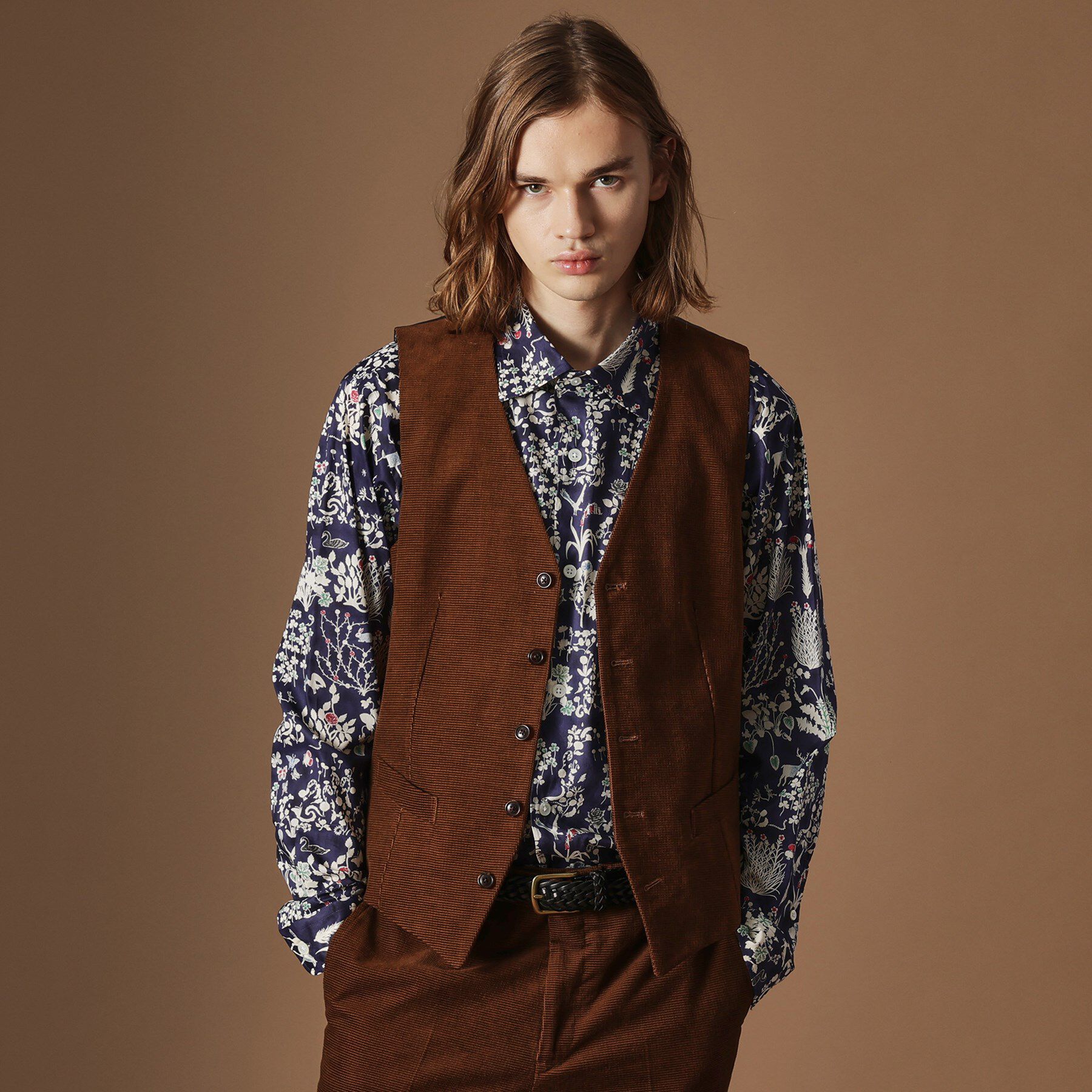 【タケオキクチ/TAKEO KIKUCHI】 【Sサイズ〜】ドビーキャラメルコールベスト