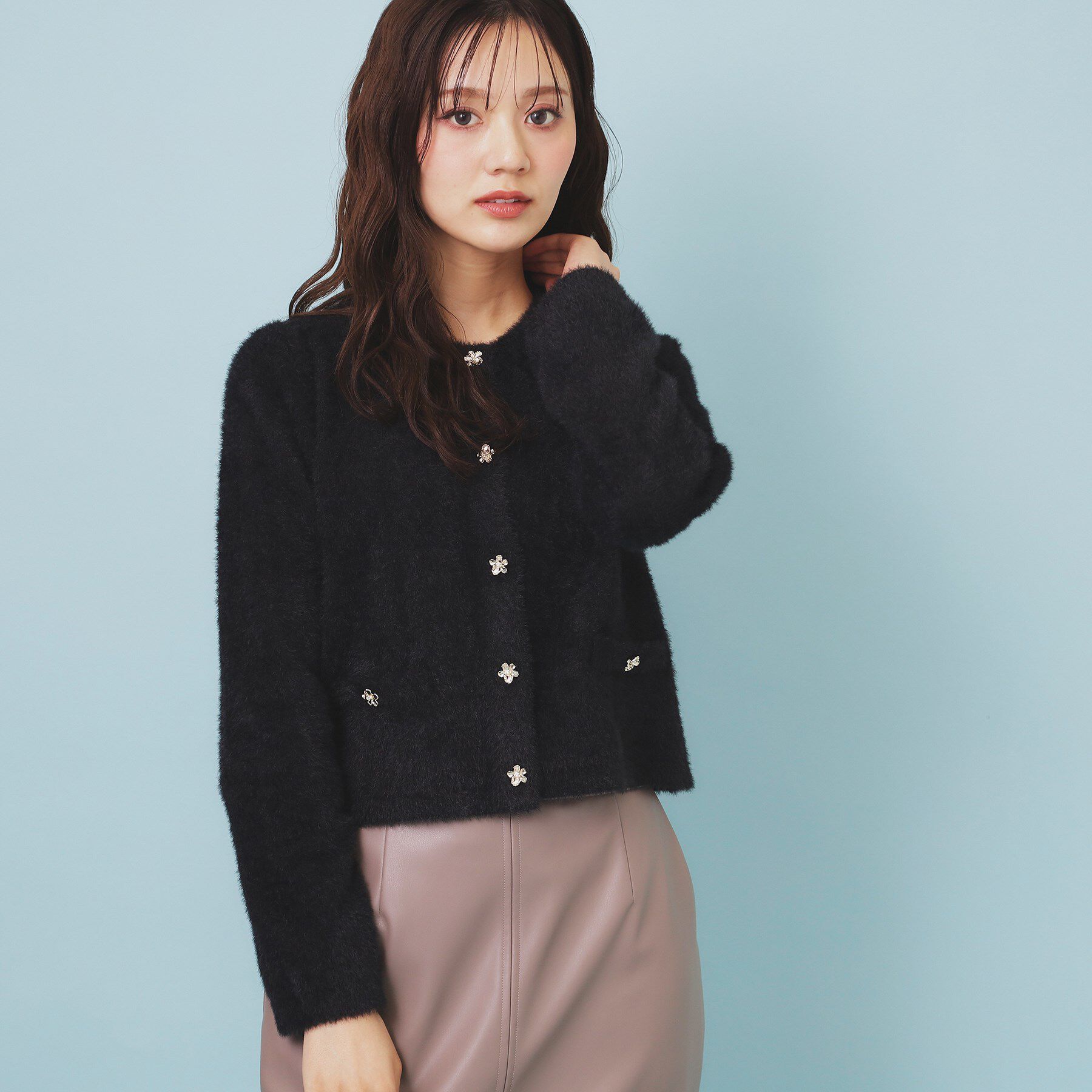 ファッションメンズお薦め|【インデックス/index】 フェザーヤーンフラワーボタンカーディガン【洗濯機OK】