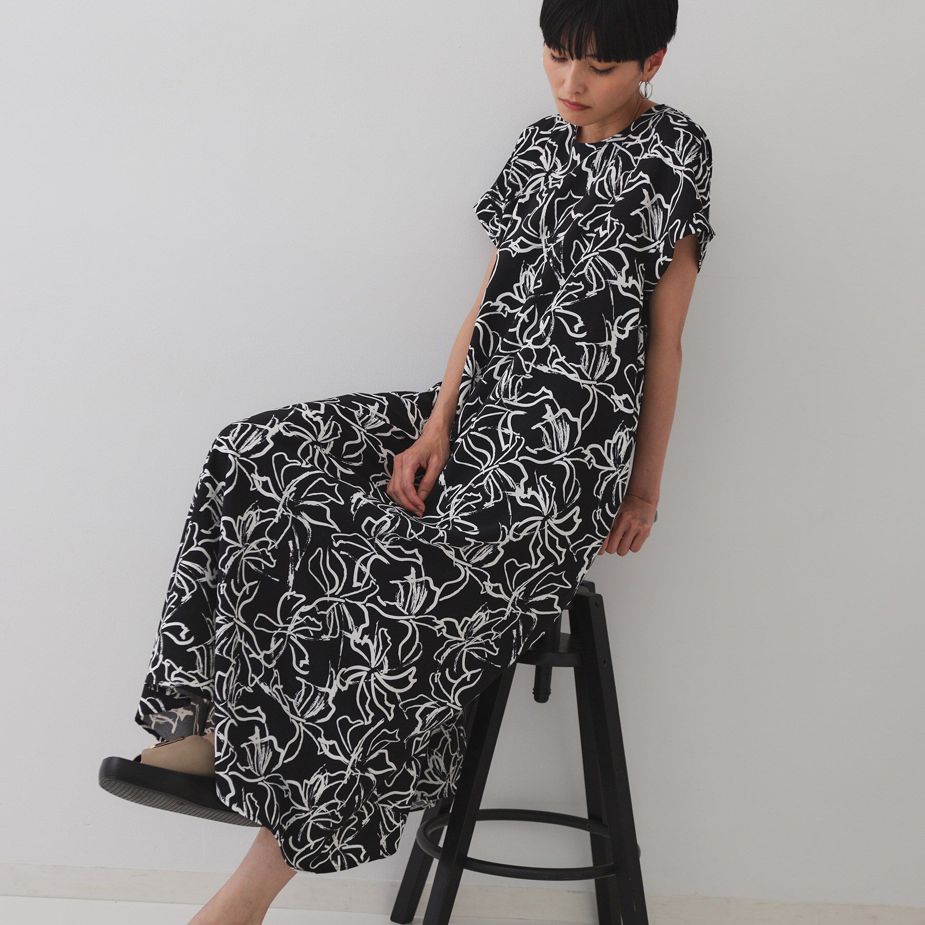 【オペークドットクリップ/OPAQUE.CLIP】 手書き風プリントワンピース【洗濯機洗い可】