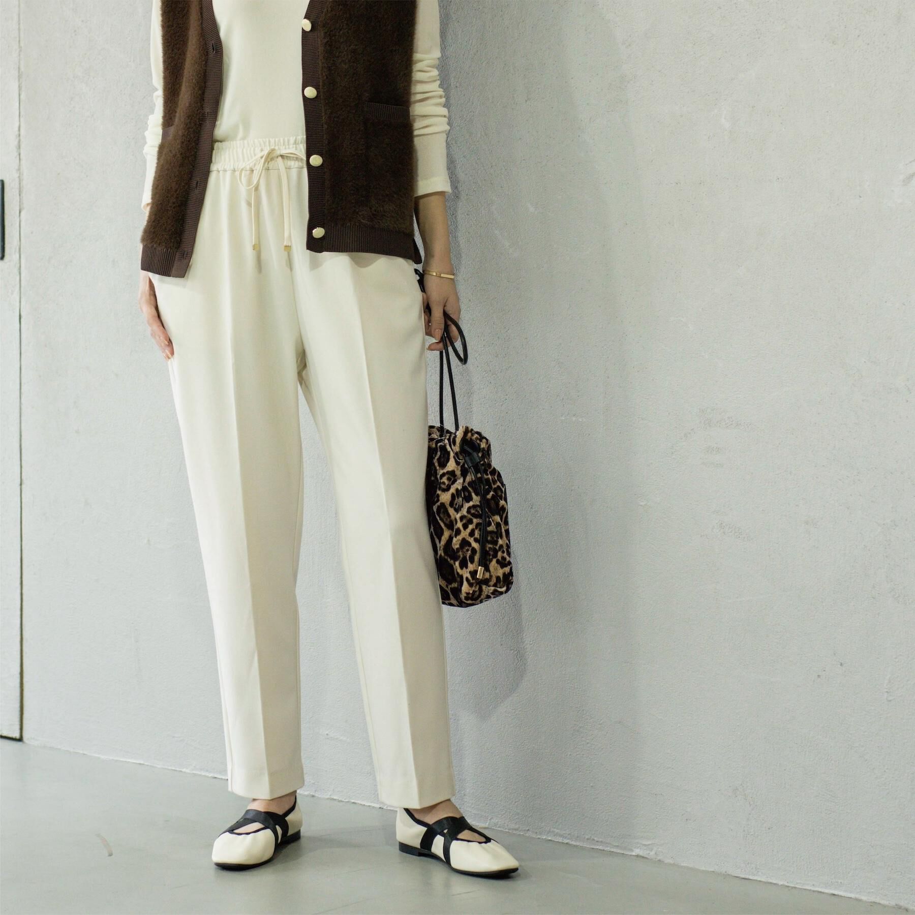 【オペークドットクリップ/OPAQUE.CLIP】 ウォームタッチ イージーテーパードパンツ【洗濯機洗OK/ストレッチ】≪SS〜LL≫