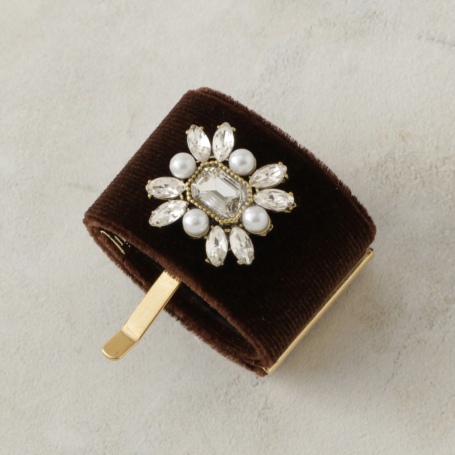 人気ファッションメンズ|【オペークドットクリップ/OPAQUE.CLIP】 ビジュー付きベロアカフ