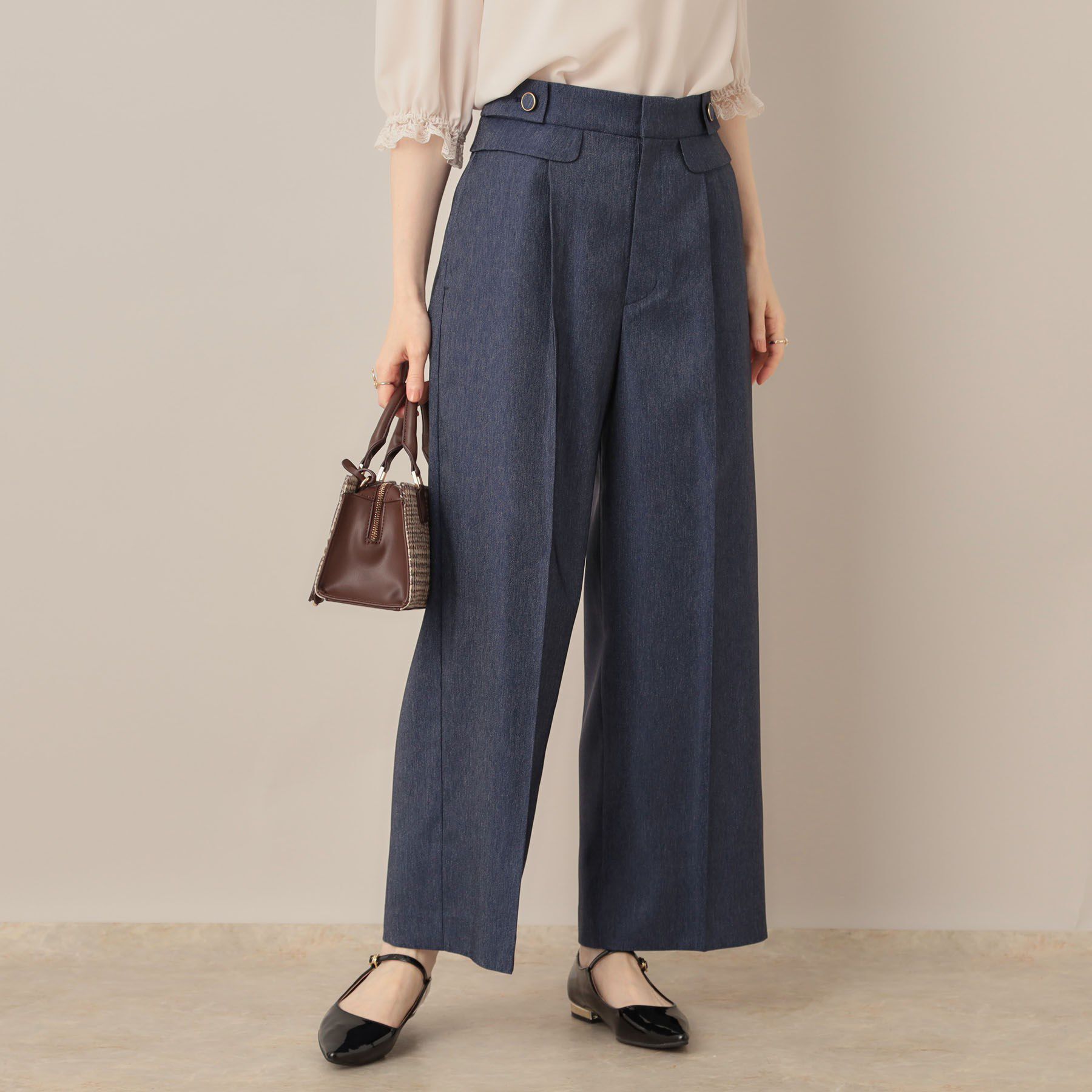 【クチュール　ブローチ/Couture brooch】 【マシンウォッシャブル・スッキリ見え】デニムライク釦デザインパンツ