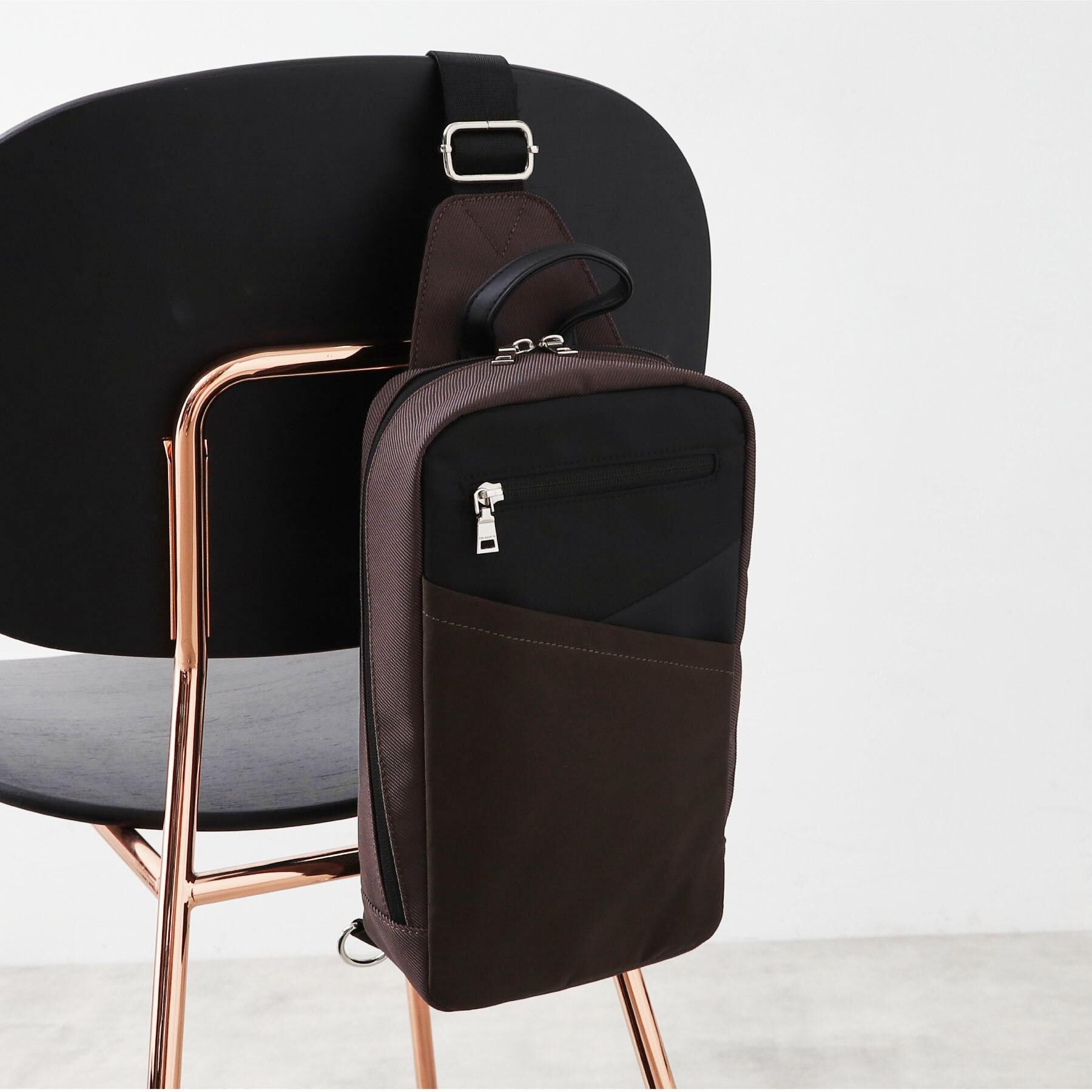 ファッションメンズなら|【ザ ショップ ティーケー/THE SHOP TK】 切替ボディバッグ