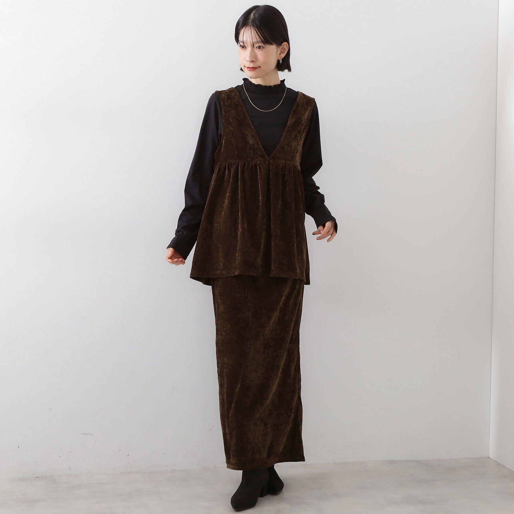 【ザ　ショップ　ティーケー/THE SHOP TK】 ベロアセットアップ