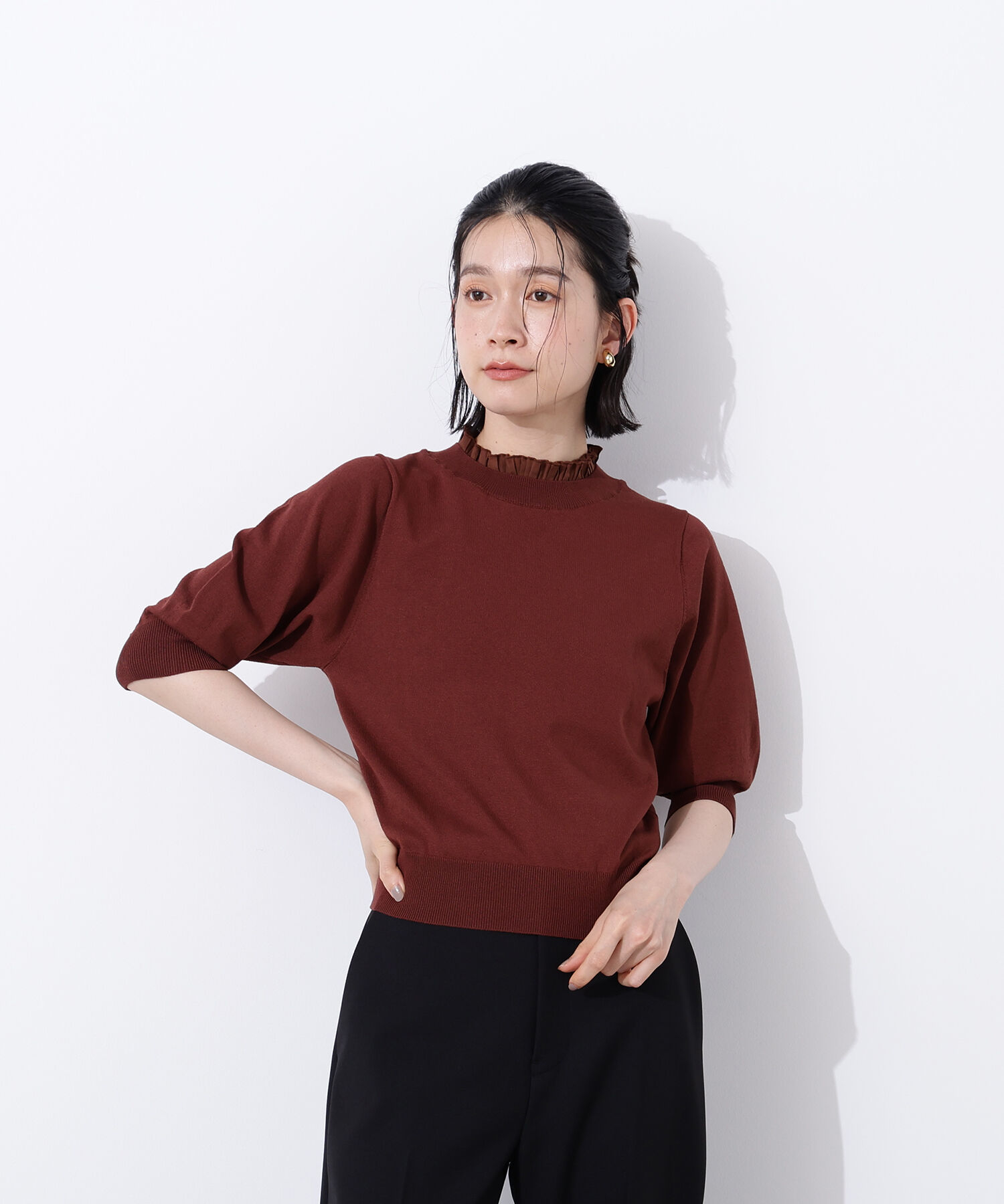 【エヌ　ナチュラルビューティベーシック/N.Natural Beauty Basic】 フリルネックフォルムスリーブニット