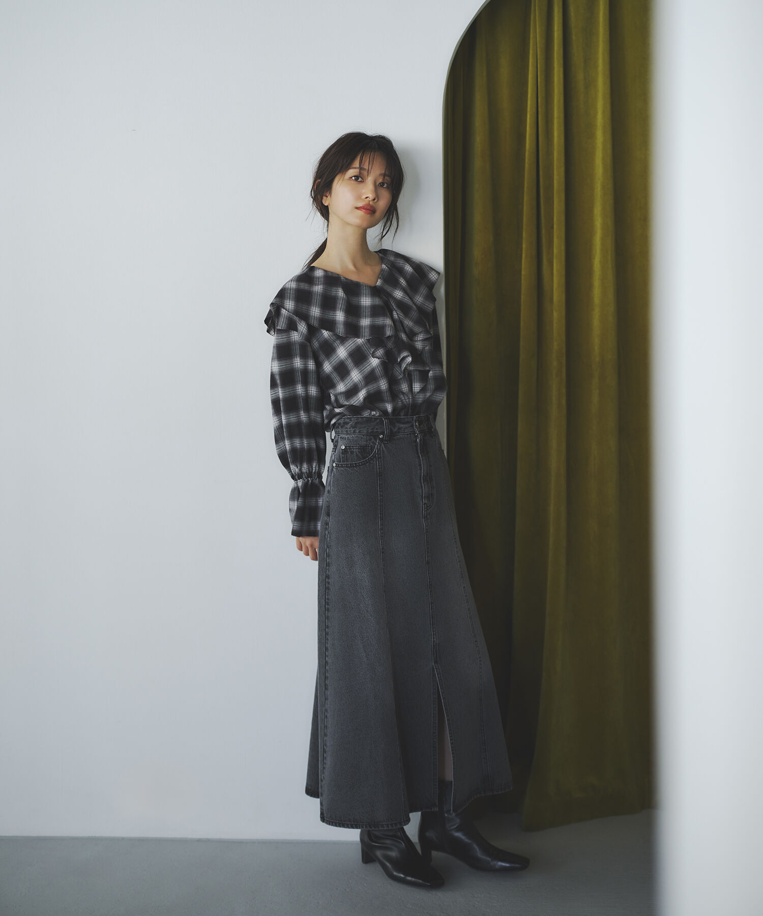 【エヌ　ナチュラルビューティベーシック/N.Natural Beauty Basic】 パネル切替デニムフレアスカート