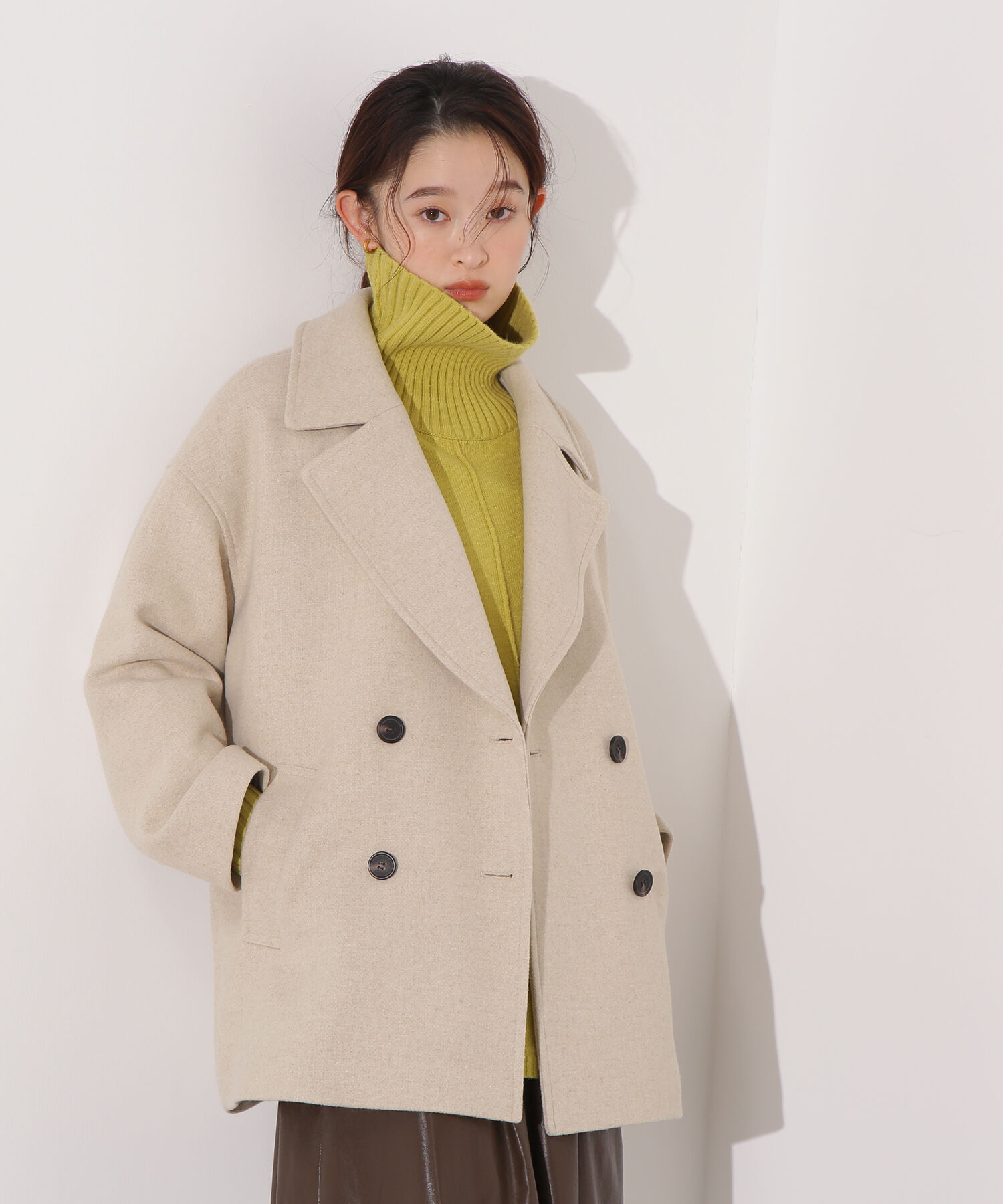 【エヌ　ナチュラルビューティベーシック/N.Natural Beauty Basic】 ミドルPコート《ブラウン×ゴールドボタン：LUMINE・LUCUA・official site限定》