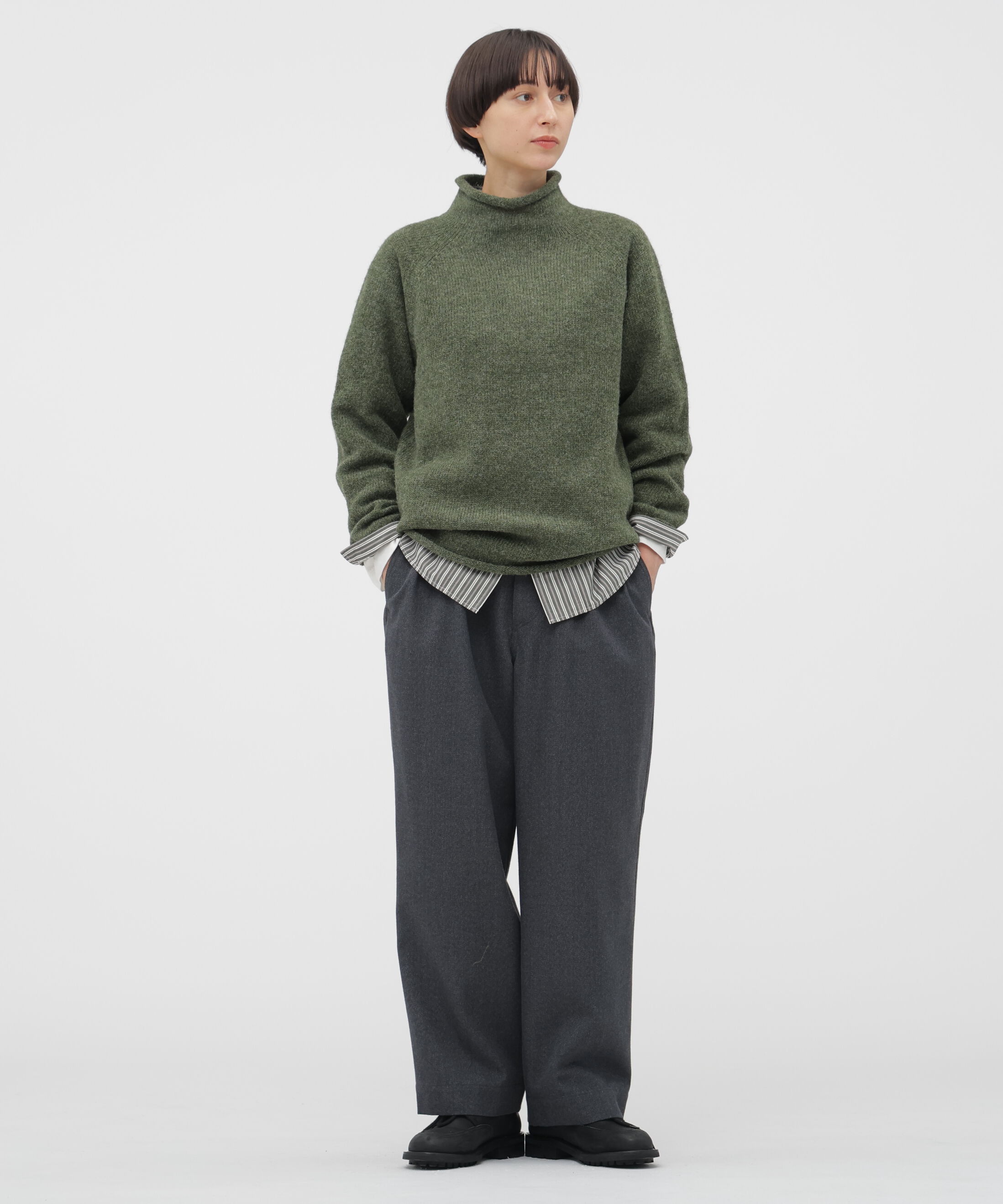 人気ファッションメンズ|【エムエイチエル/MHL.】 WOOL COTTON DRILL TROUSERS