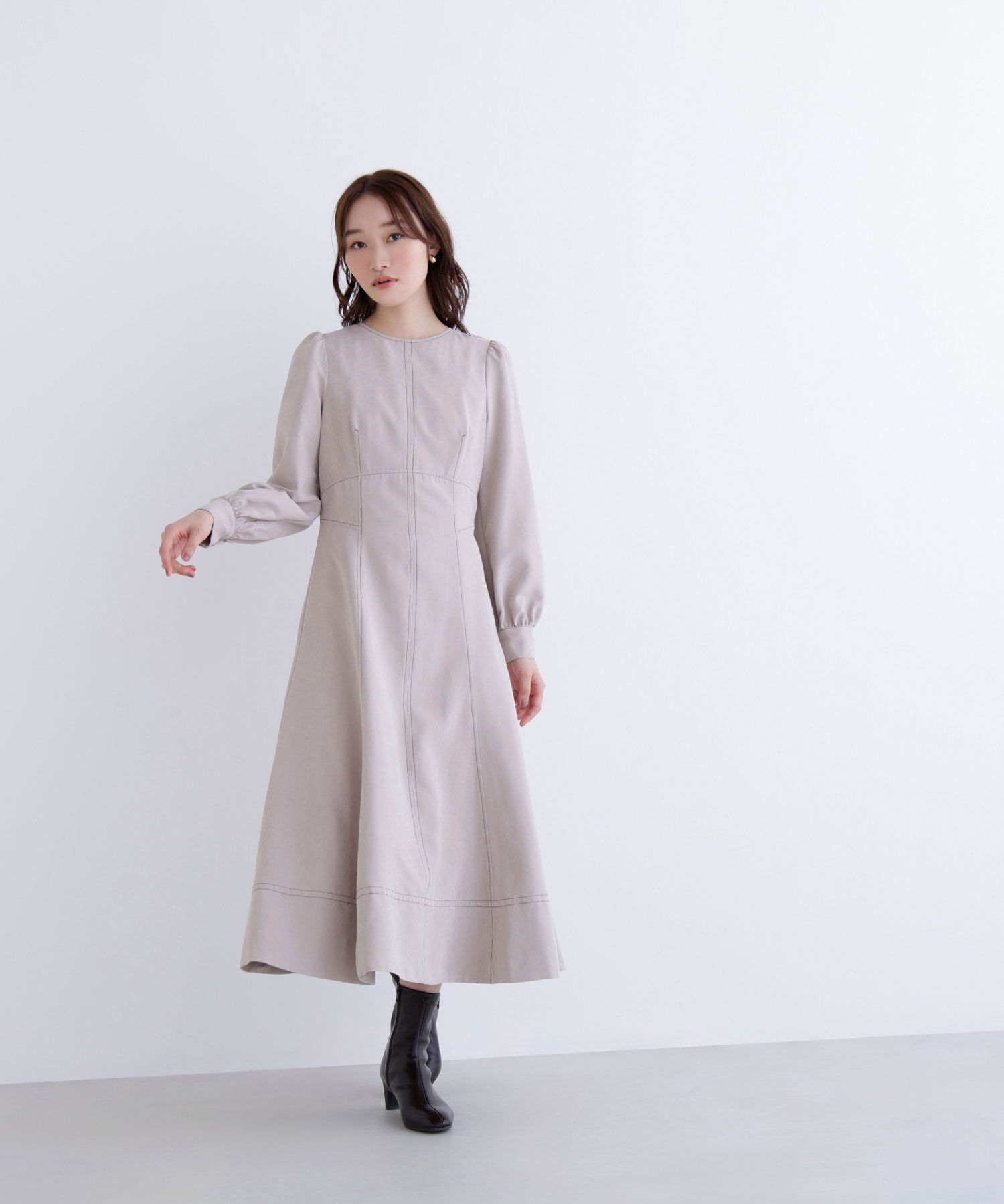 【ナチュラルビューティーベーシック/NATURAL BEAUTY BASIC】 バイカラーステッチワンピース