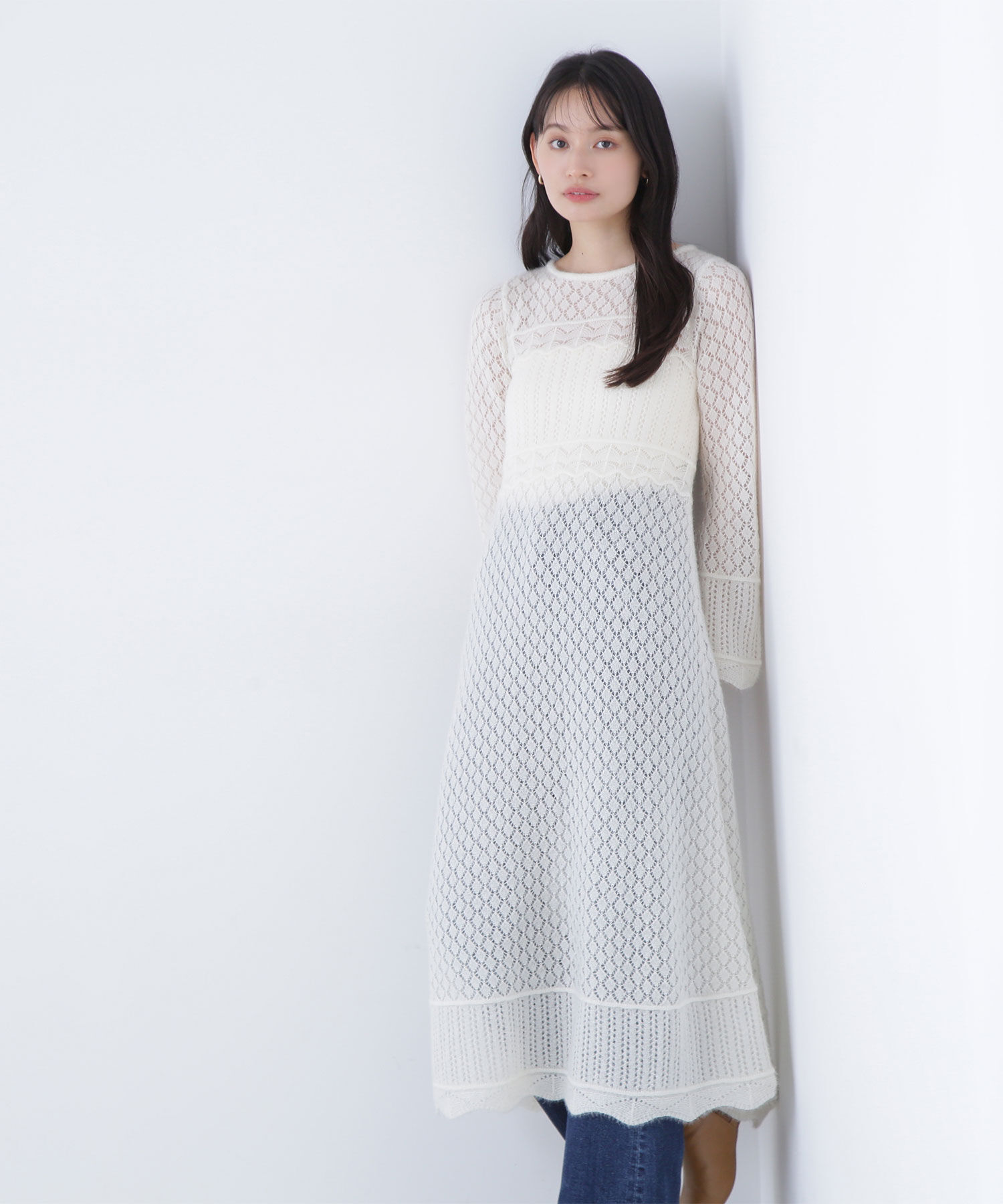 【ナチュラルビューティーベーシック/NATURAL BEAUTY BASIC】 レーシー編みニットワンピース