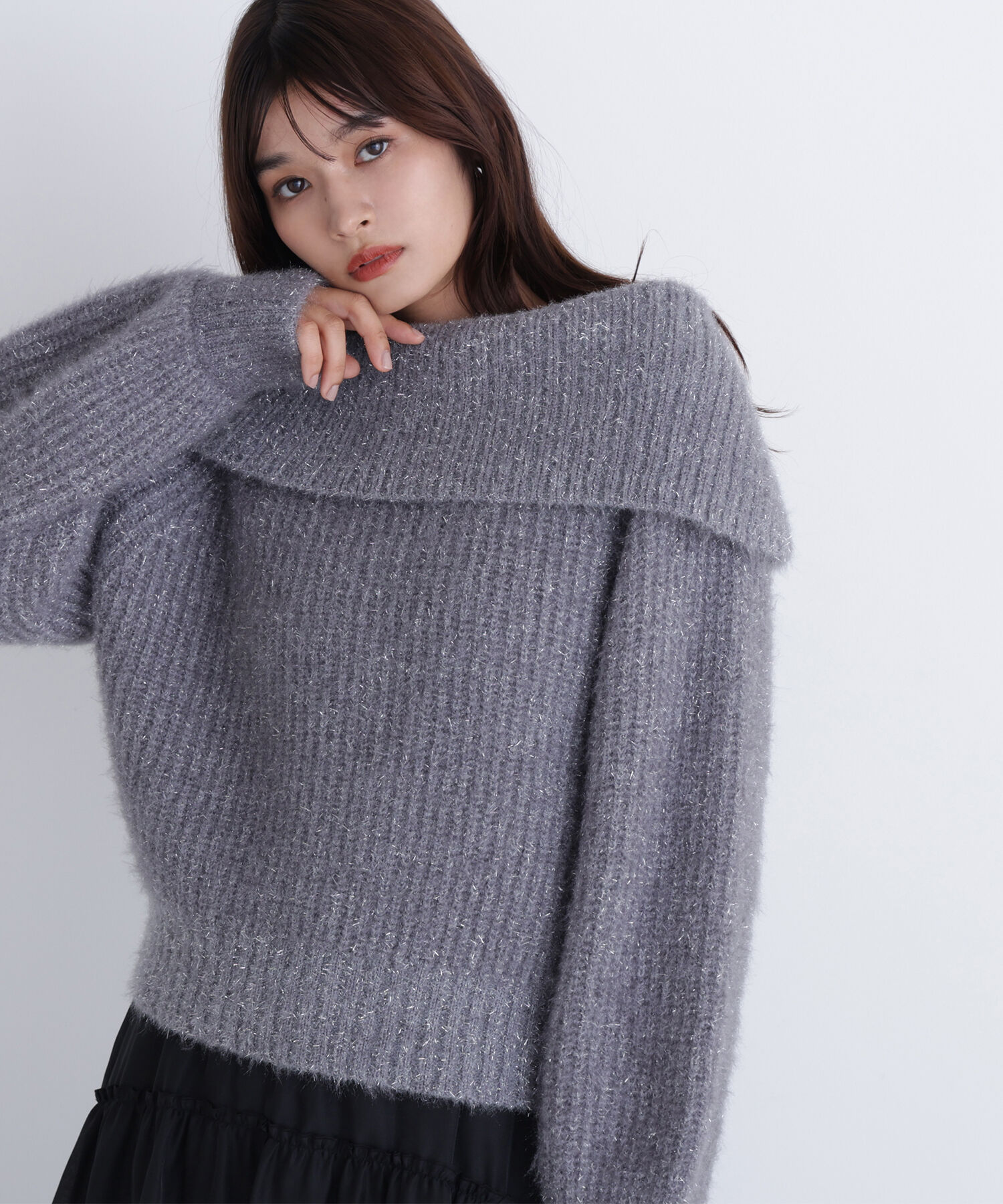 【ナチュラルビューティーベーシック/NATURAL BEAUTY BASIC】 ヘアリーラメオフショルニット