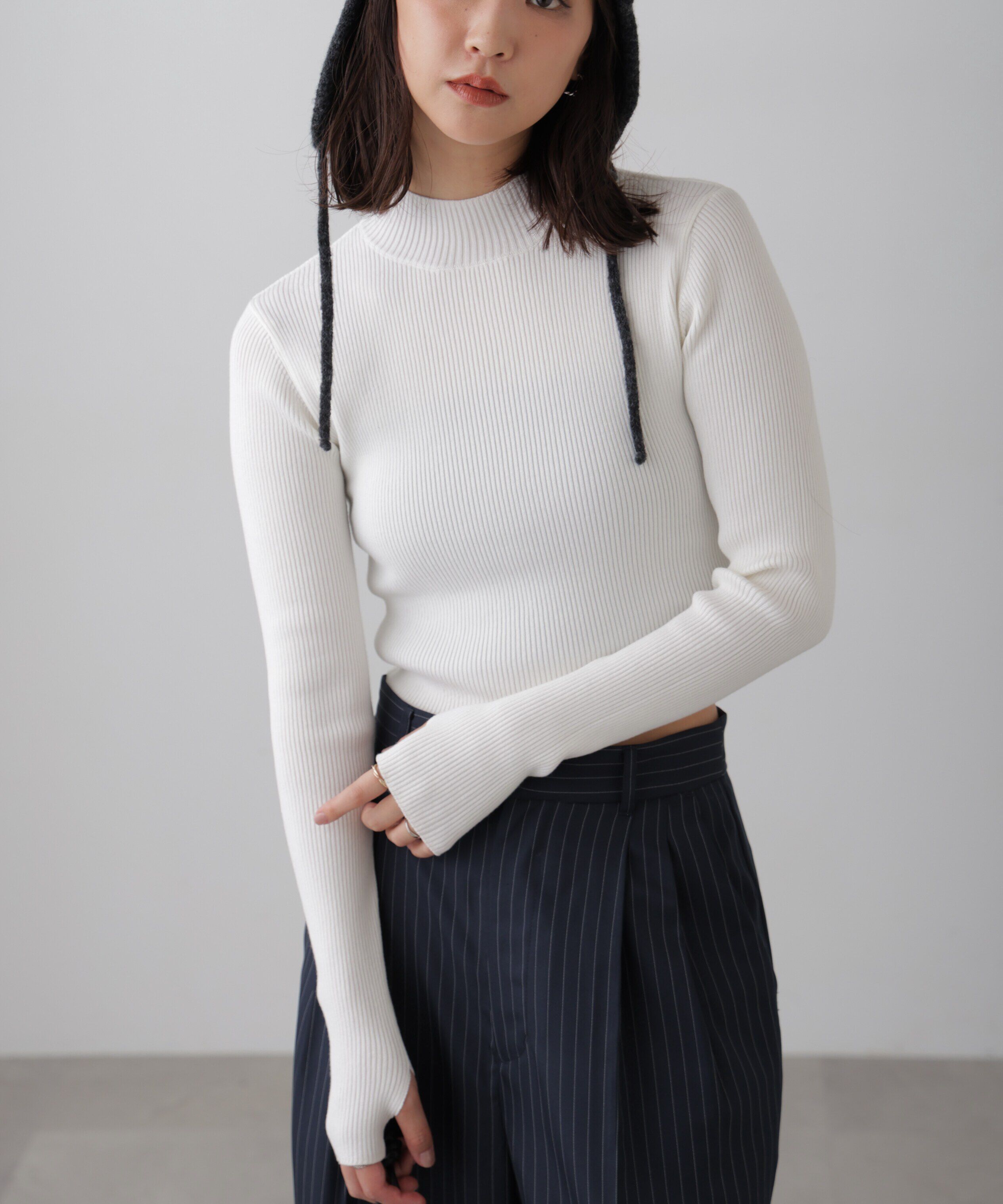 【フリーズマート/Free's Mart】 〈洗える〉マシンウォッシャブルハイネックショート丈ニット