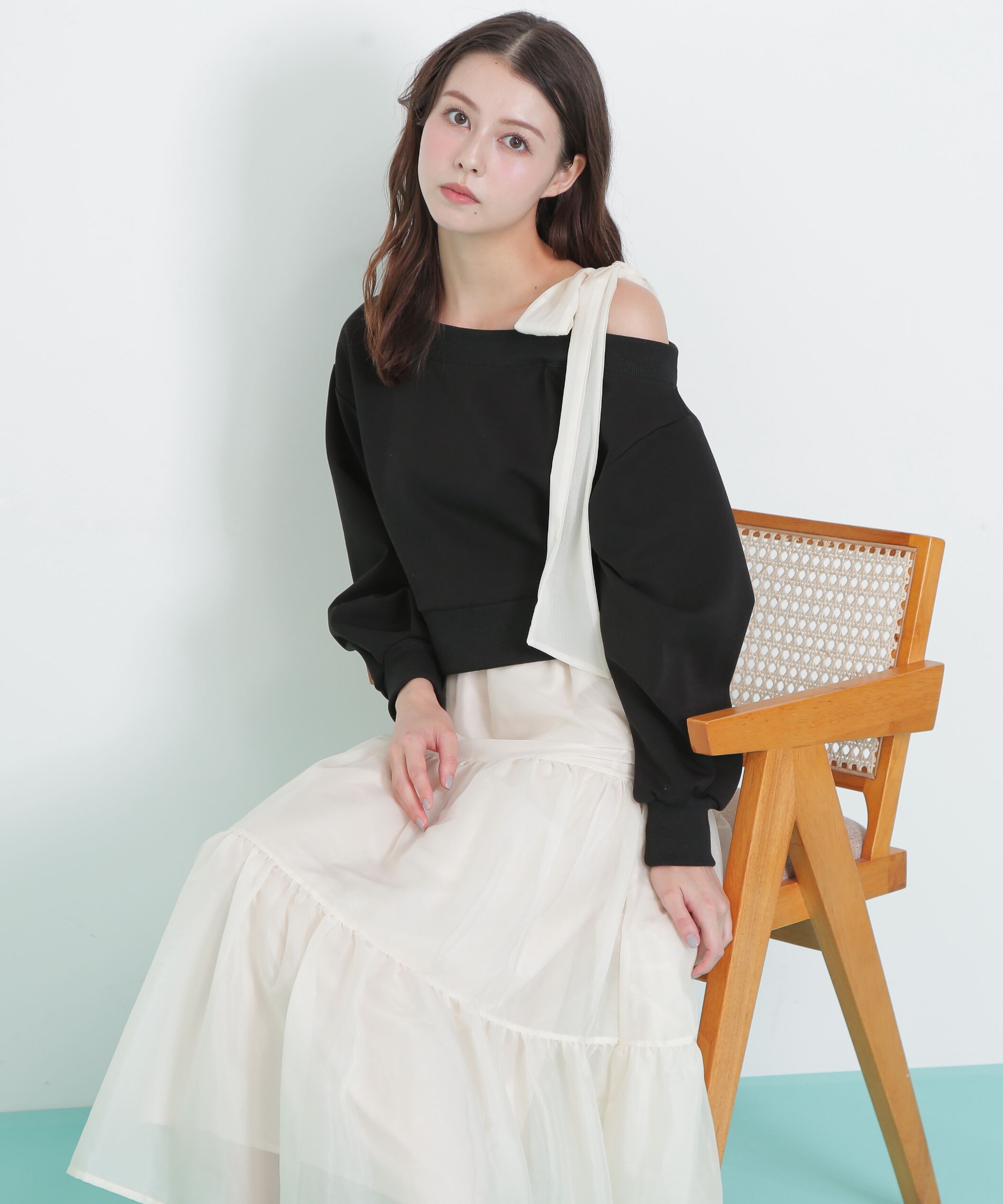 【ジル　バイ　ジル　スチュアート/JILL by JILL STUART】 肩リボンスウェットセットアップ