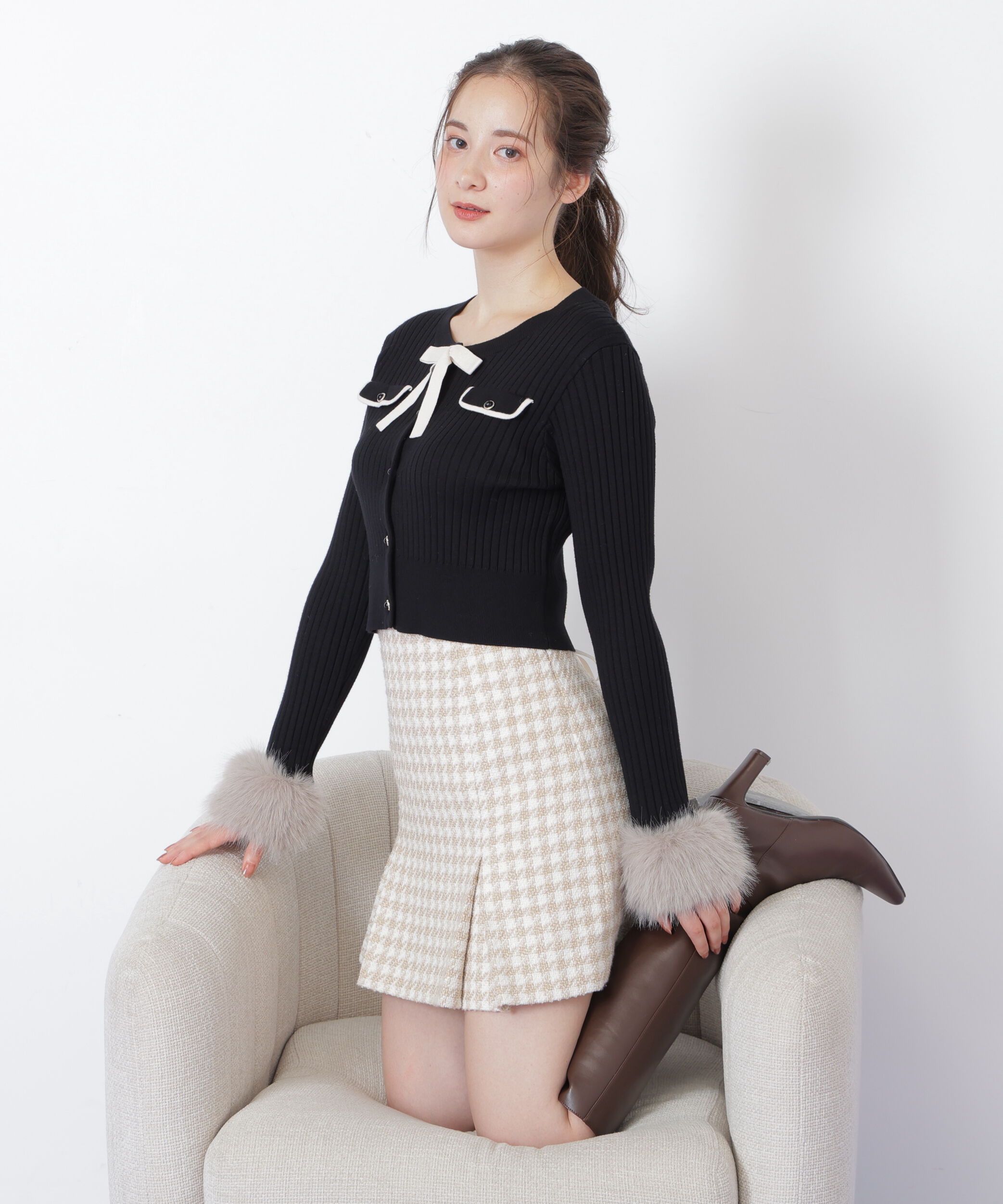 【ジル　バイ　ジル　スチュアート/JILL by JILL STUART】 袖フェイクファーカーデトップス